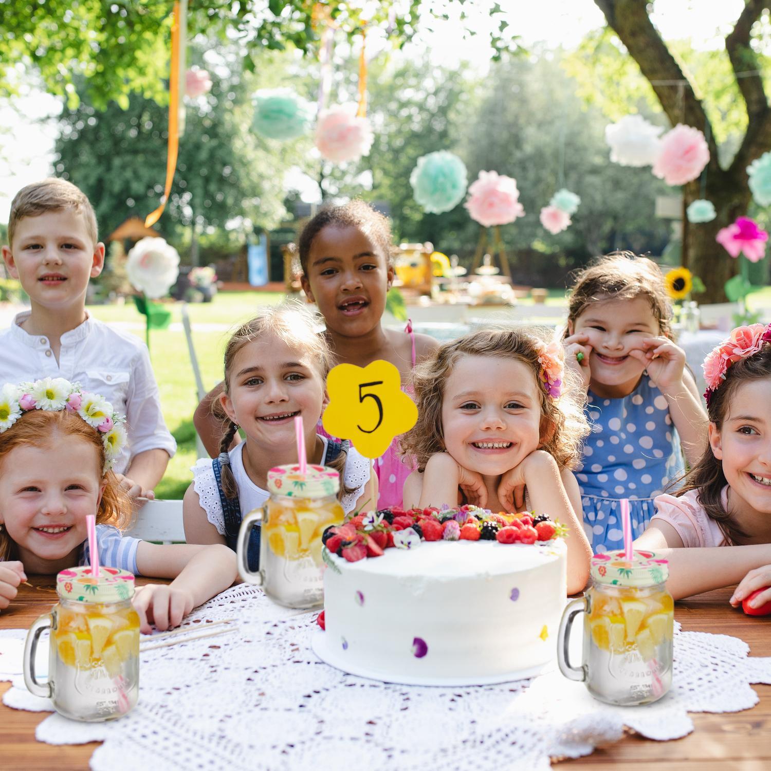 Northix Set mit 8 Trinkgläsern mit Deckel Flamingo