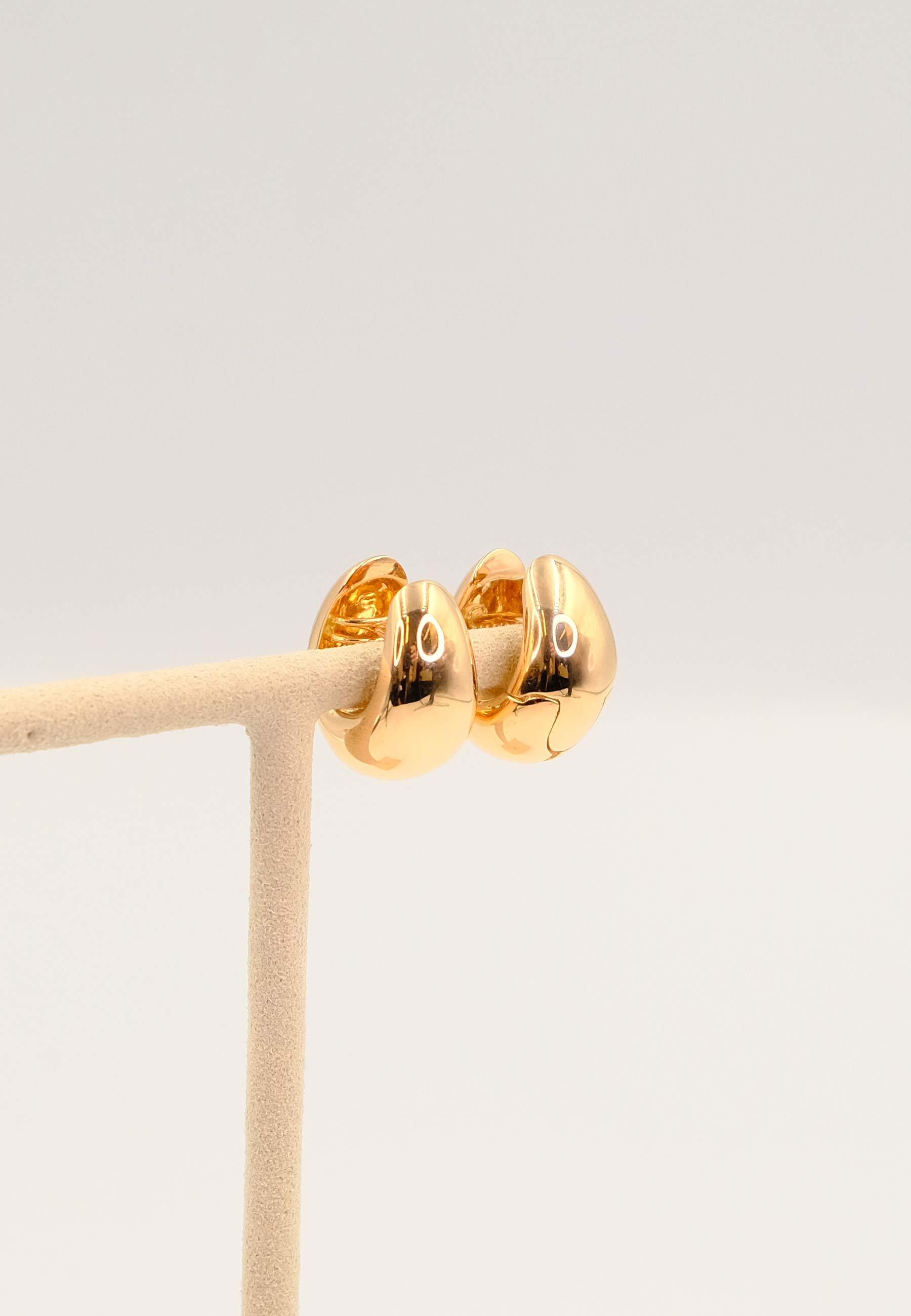MUAU Schmuck Creolen Rotgold 750 Scharnier bombiert 17x12mm
