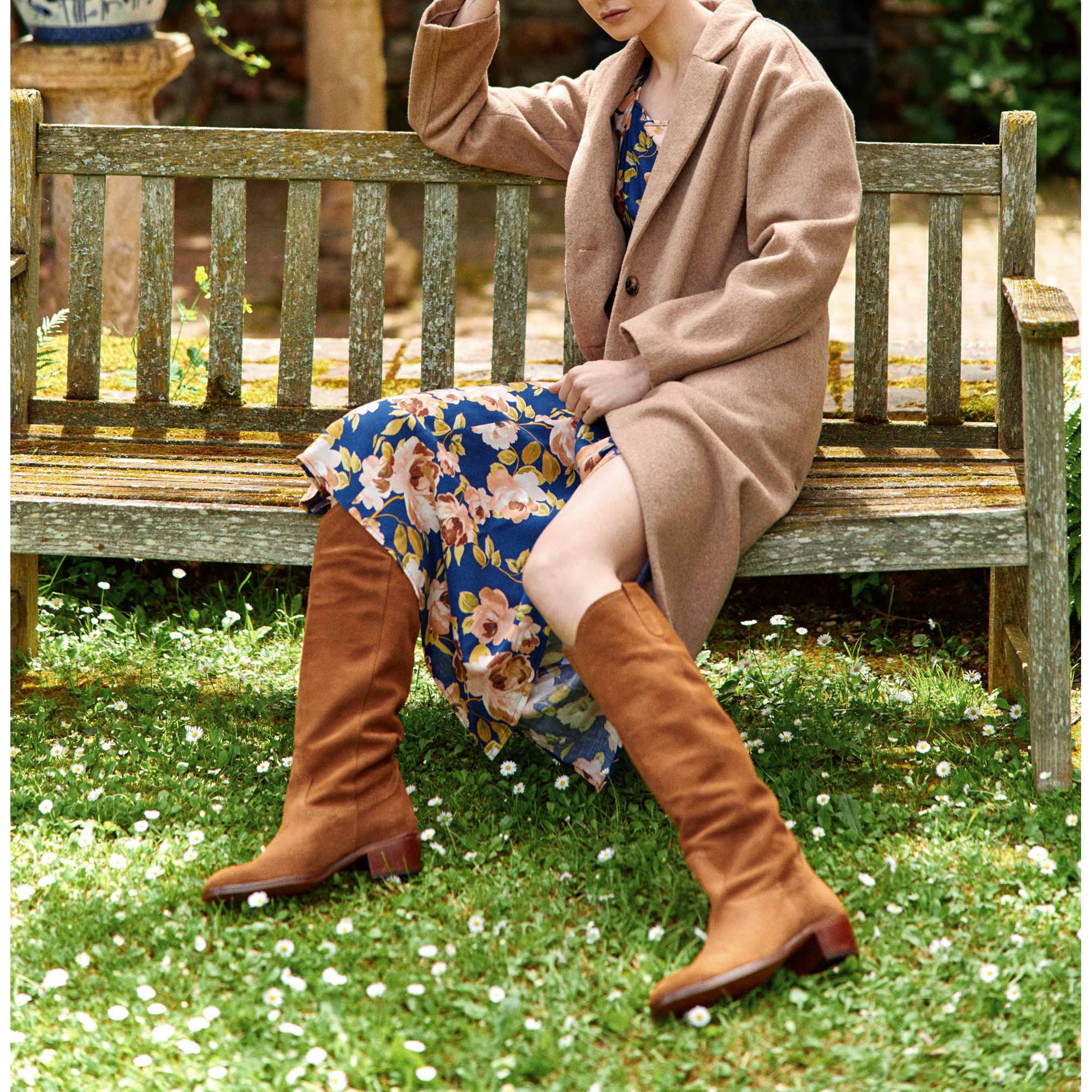 La Petite Etoile Mantel