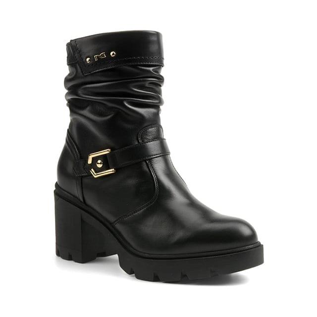 Nero Giardini Carpegna