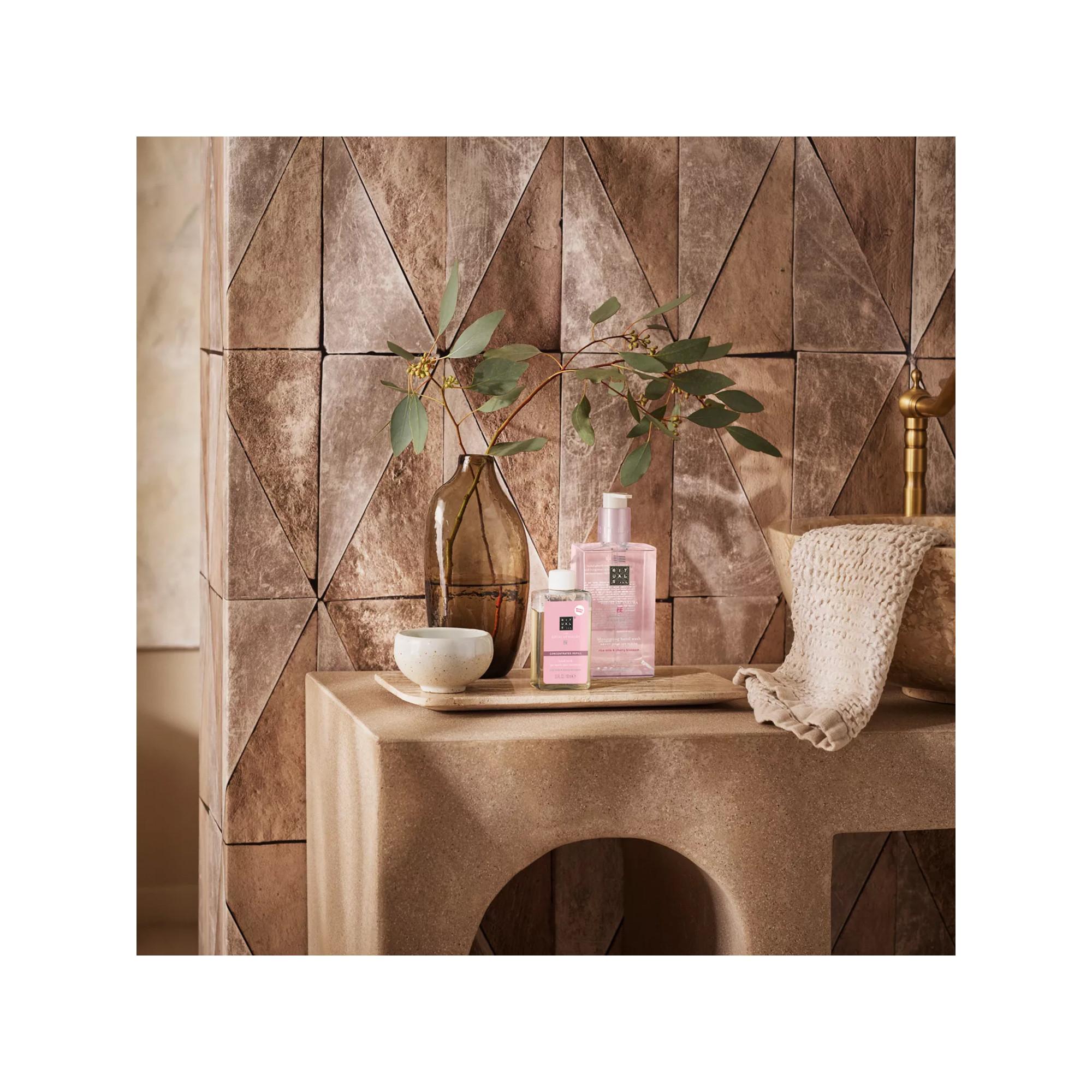 RITUALS The Ritual Of Sakura Concentrated Refill Hand Wash