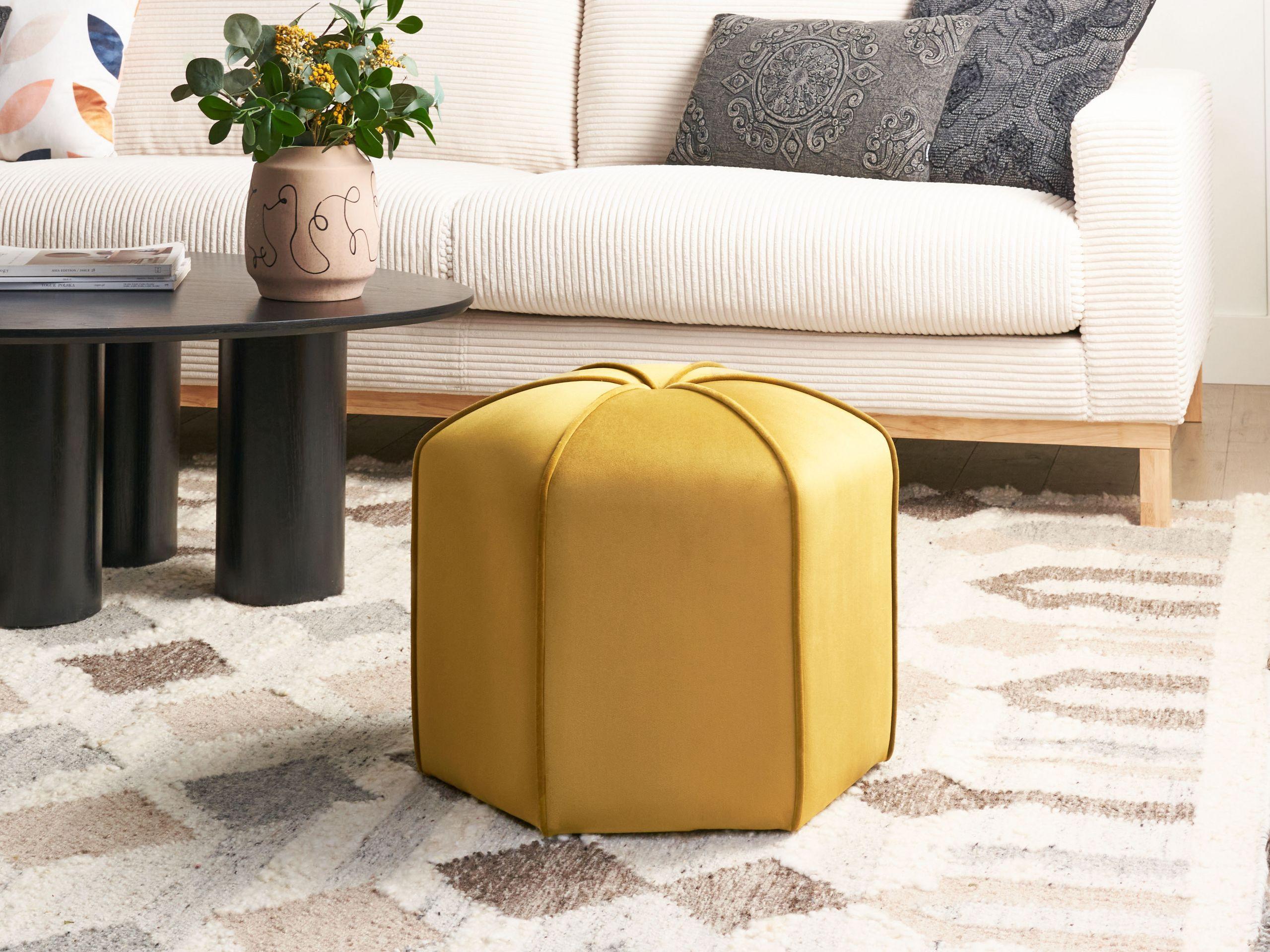 Beliani Pouf aus Samtstoff Retro WISHEK