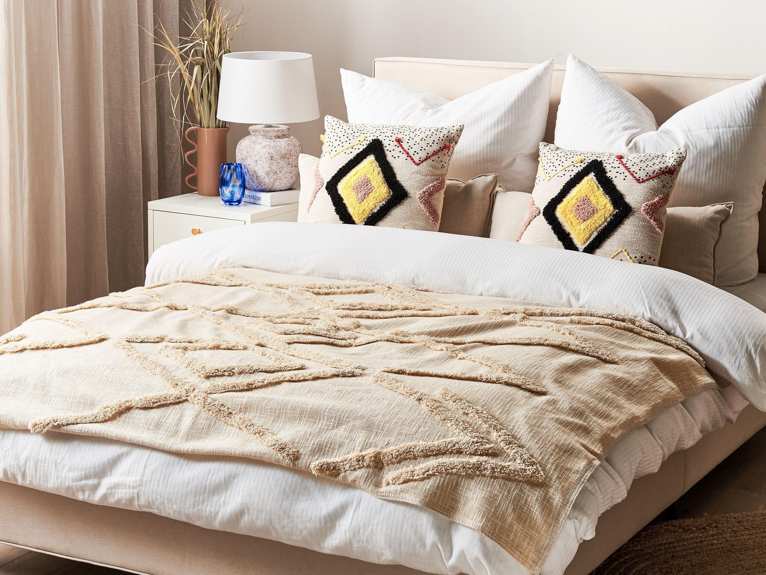Beliani Kuscheldecke aus Baumwolle Retro MORBI