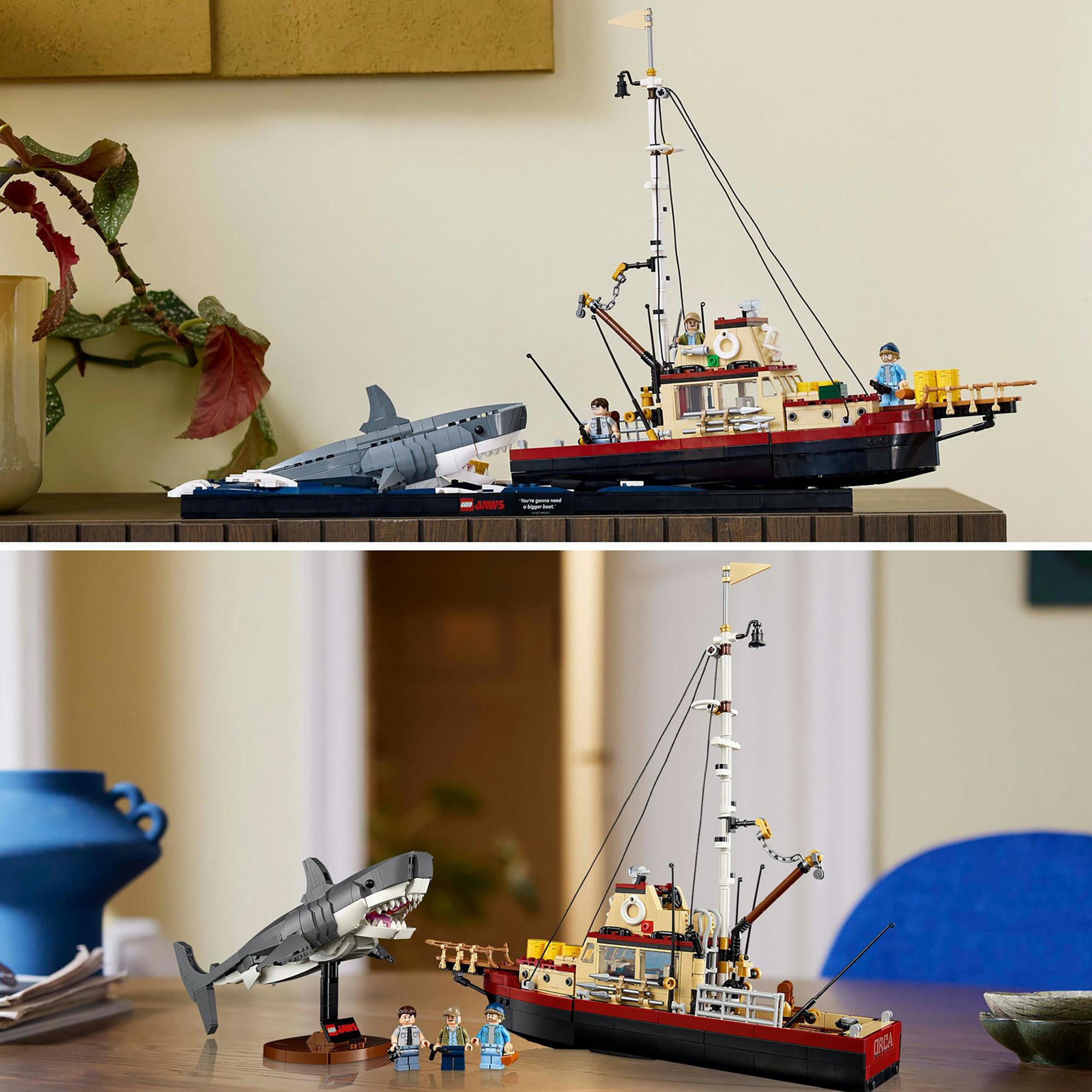LEGO® 21350 Der weisse Hai