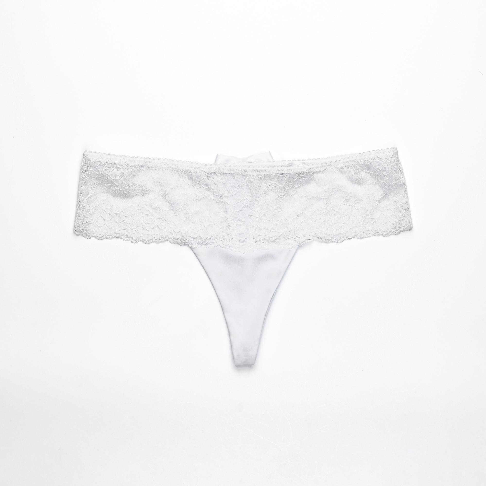 Manor Woman String