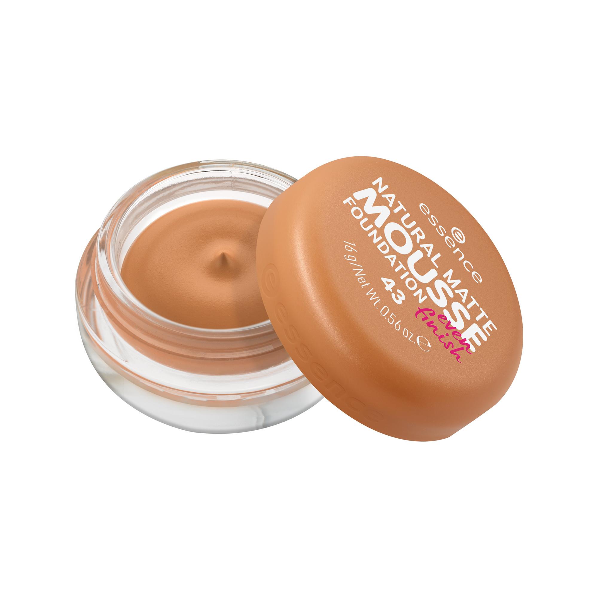 essence essence NATURAL MATTE MOUSSE FOUNDATION 02 Natural Matte Mousse Foundation