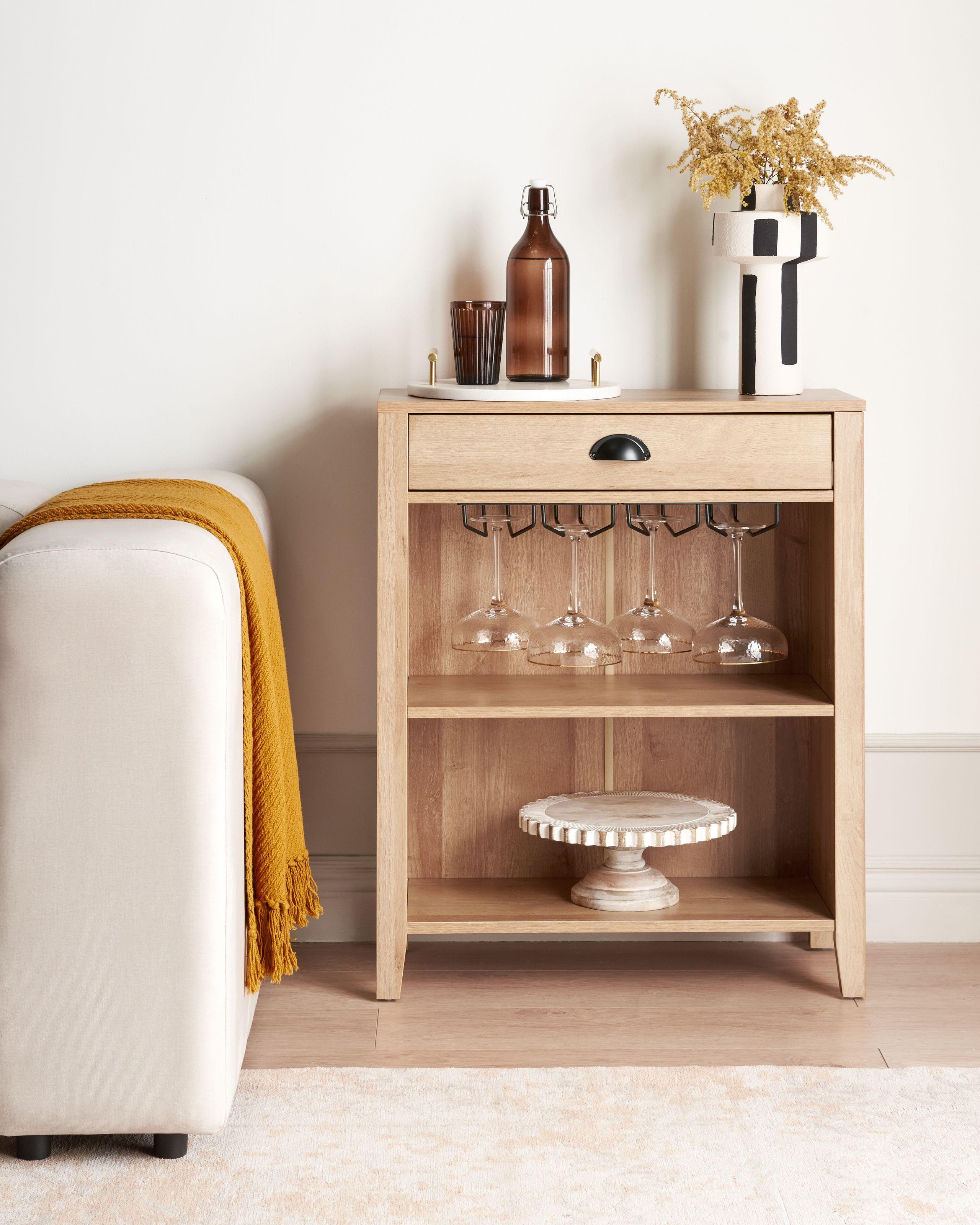 Beliani Sideboard aus Faserplatte Rustikal WALKERSTON