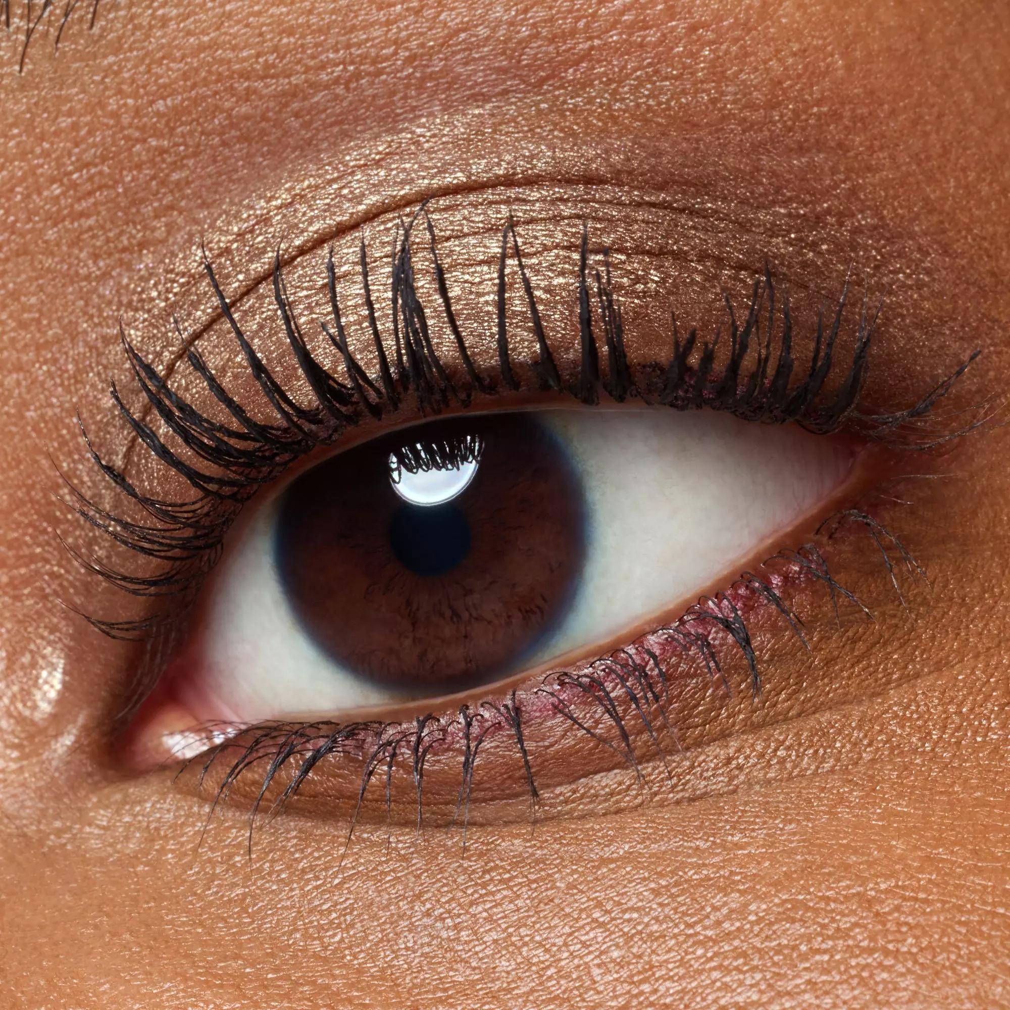 CATRICE Metallic Spark Cream Eyeshadow