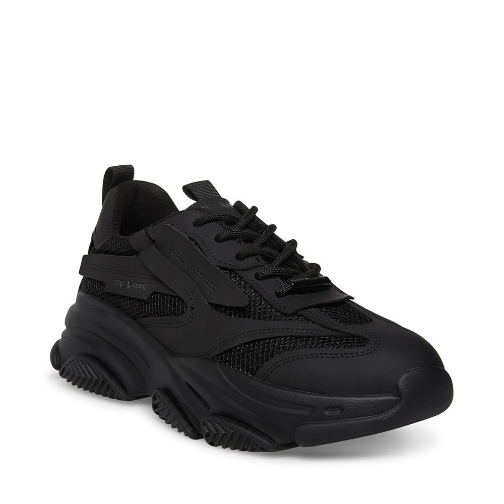 STEVE MADDEN sneakers possess