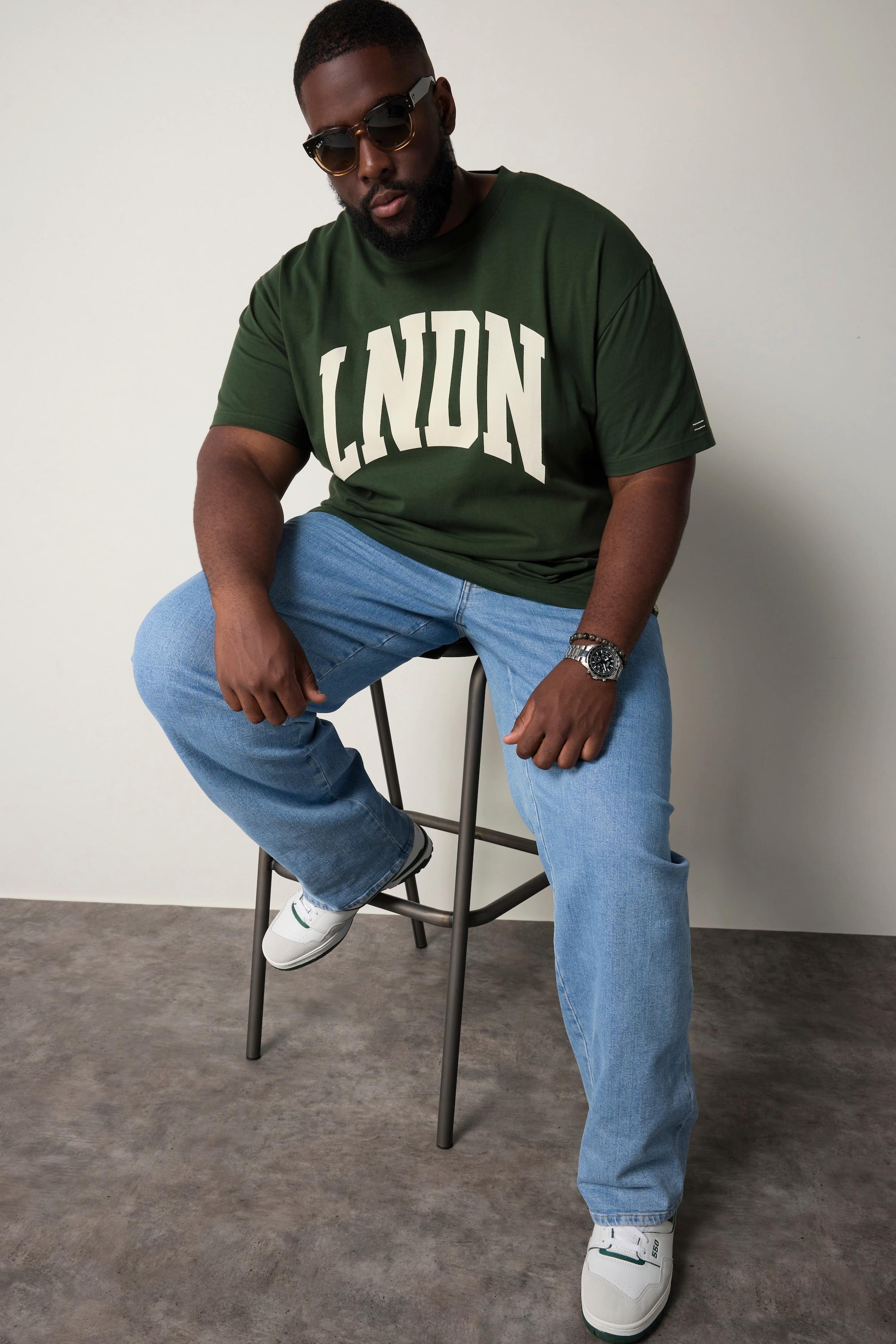 Sthuge Oversized Halbarm T-Shirt mit Brustprint