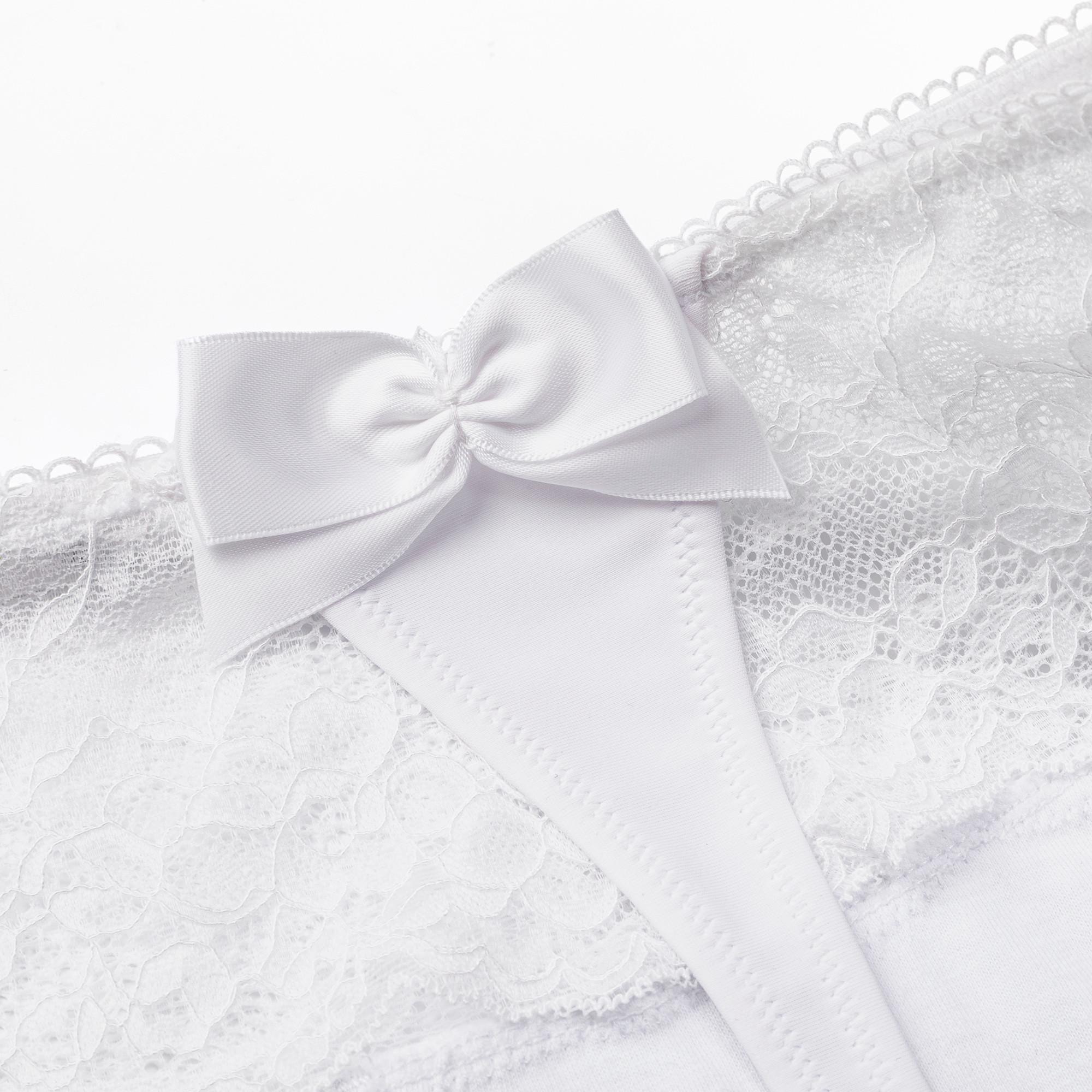 Manor Woman String