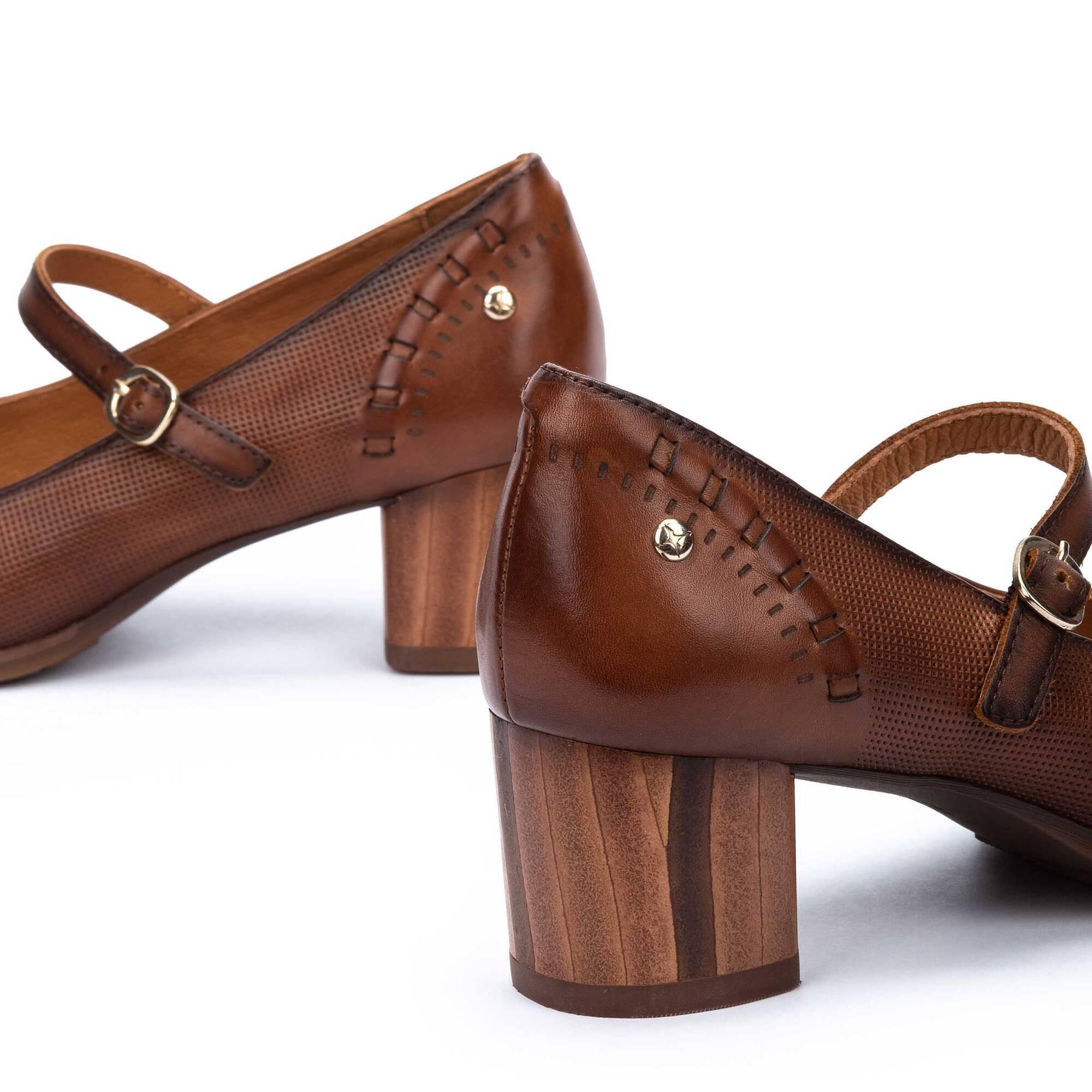Pikolinos pumps Calafat