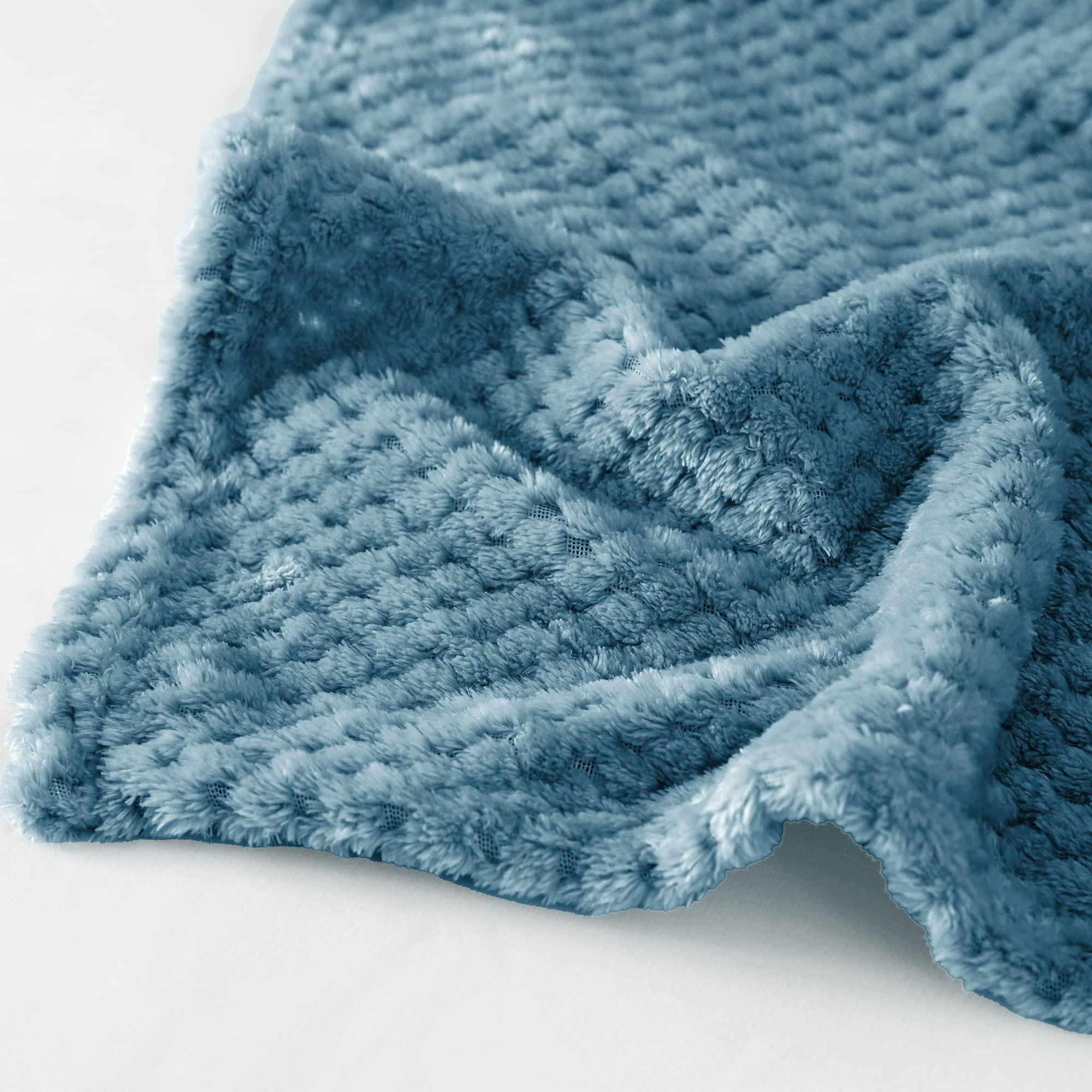 Alopini Kuscheldecke Superweiche und warme Fleecedecke für Sofa, Couch und Bett mit Waffelmuster, kuschelige & gemütliche Decke