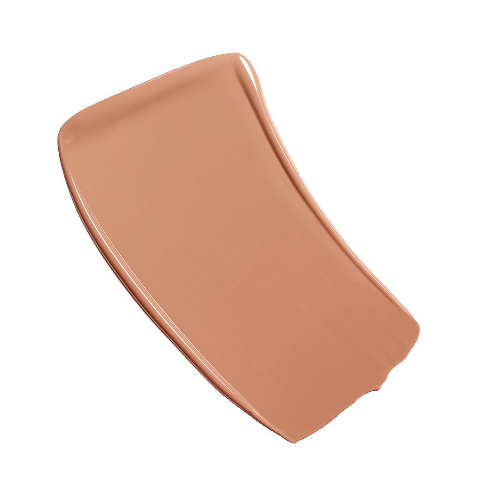 CHANEL N°1 DE CHANEL REVITALISIERENDE FOUNDATION verleiht leuchtkraft - spendet feuchtigkeit - schützt