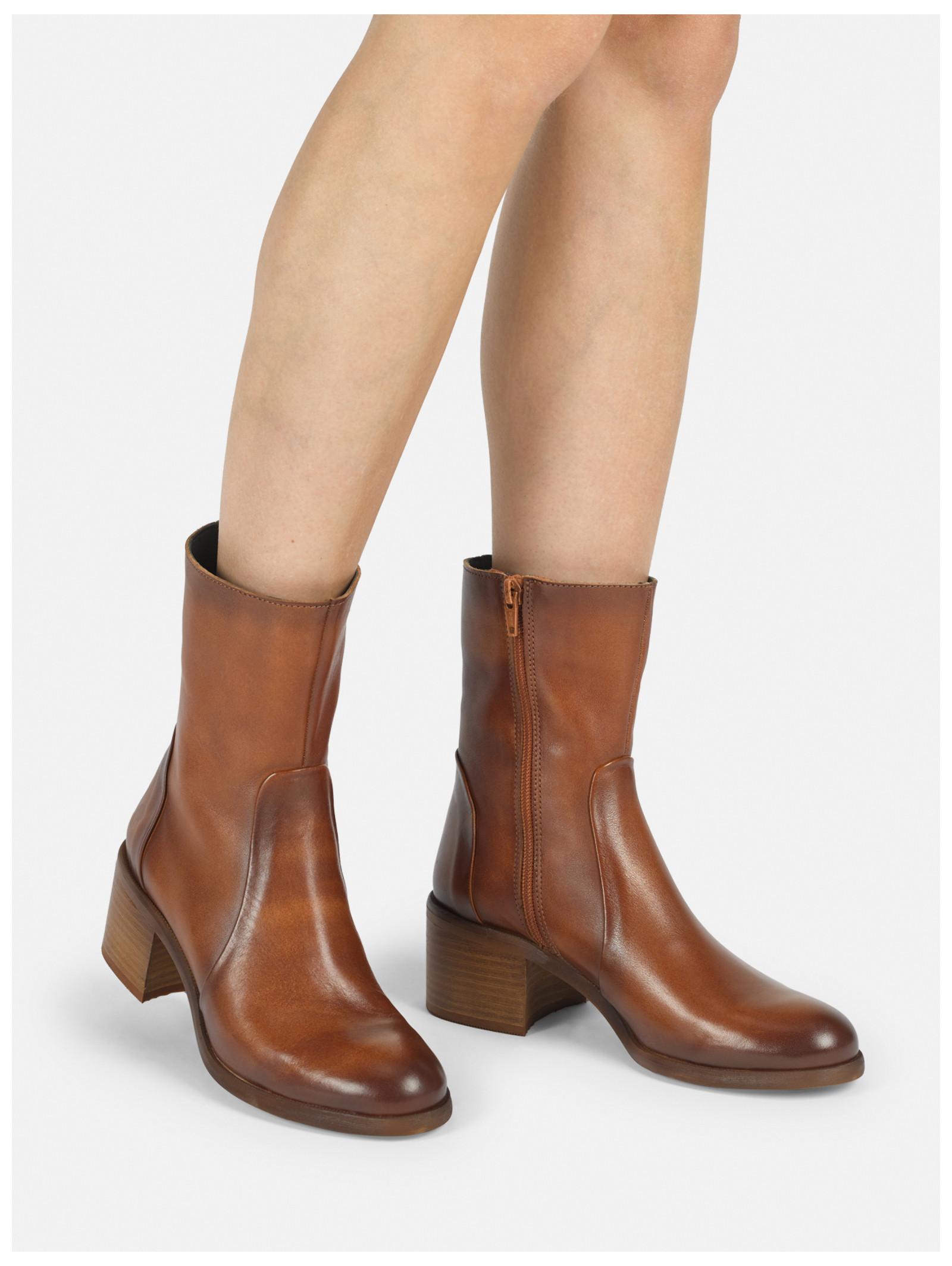 Felmini Stiefelette MIRA D948