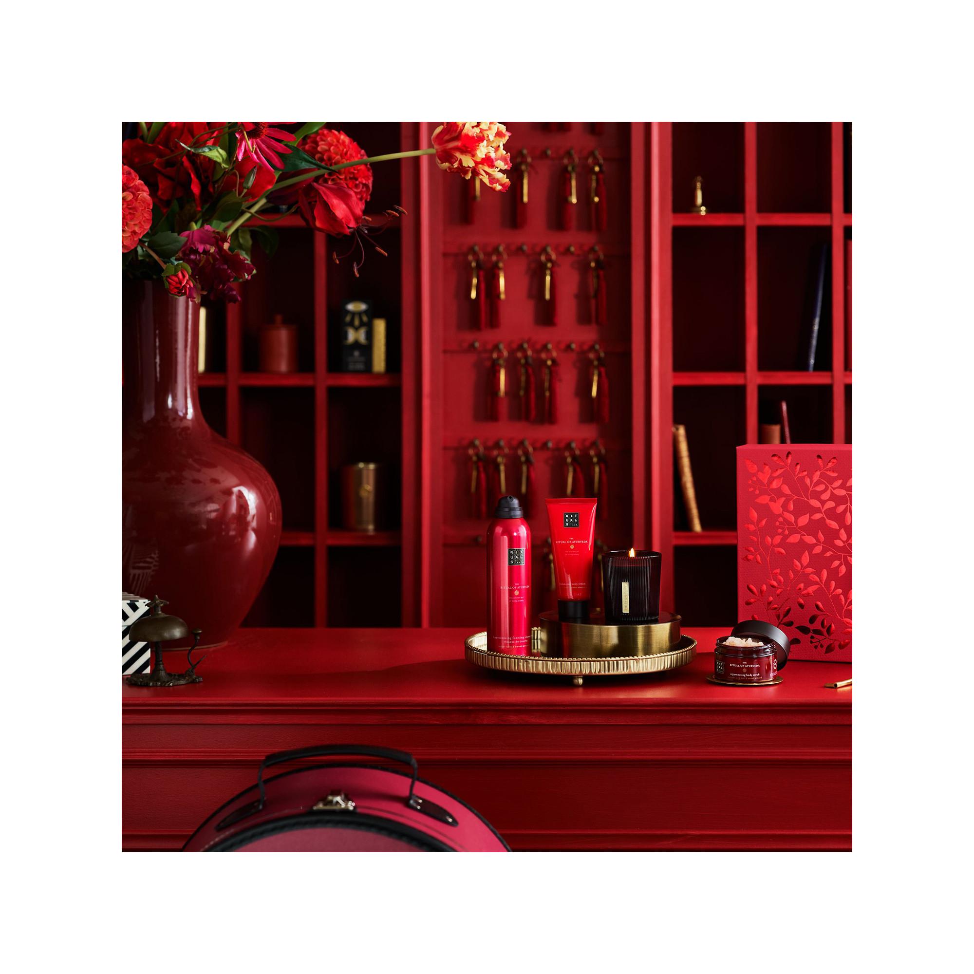 RITUALS The Ritual Of Ayurveda Medium Gift Set
