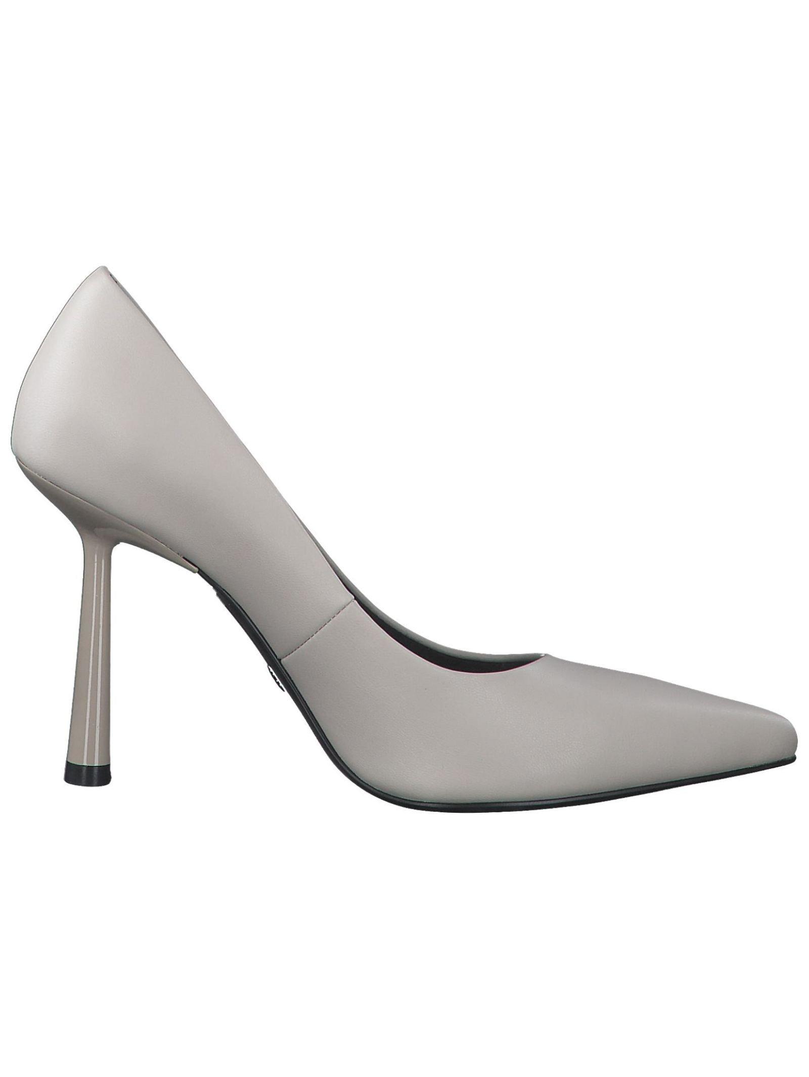 s. Oliver Pumps