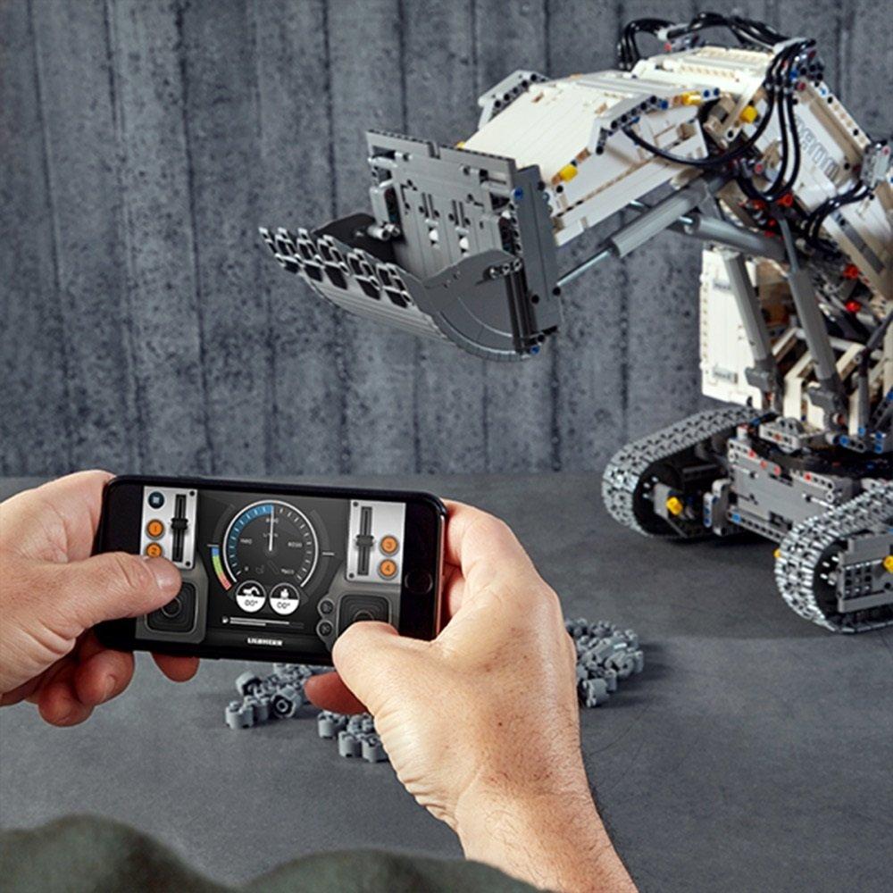 LEGO® 42100 Liebherr Bagger R 9800