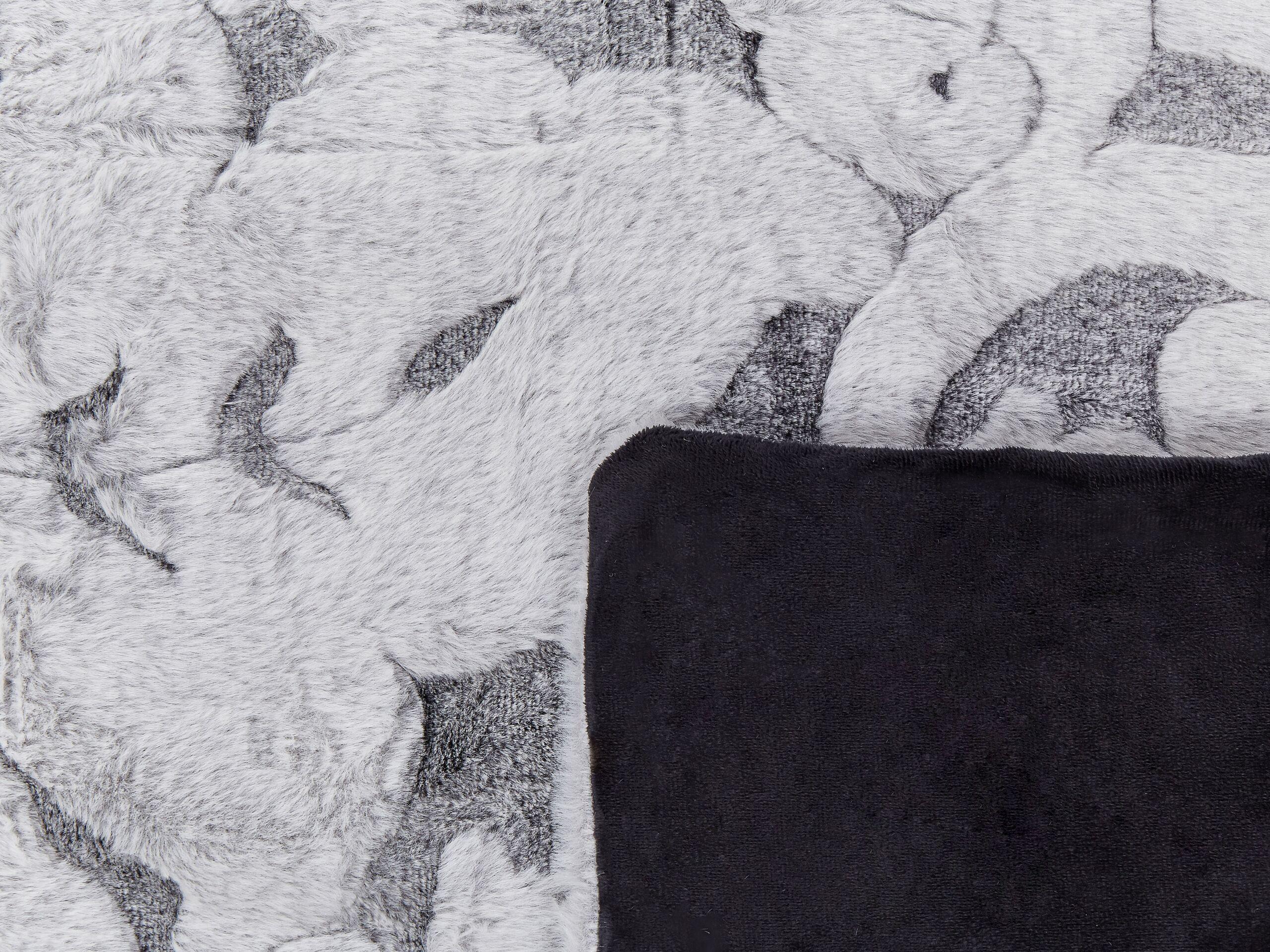 Beliani Kuscheldecke aus Polyester Modern KOSI
