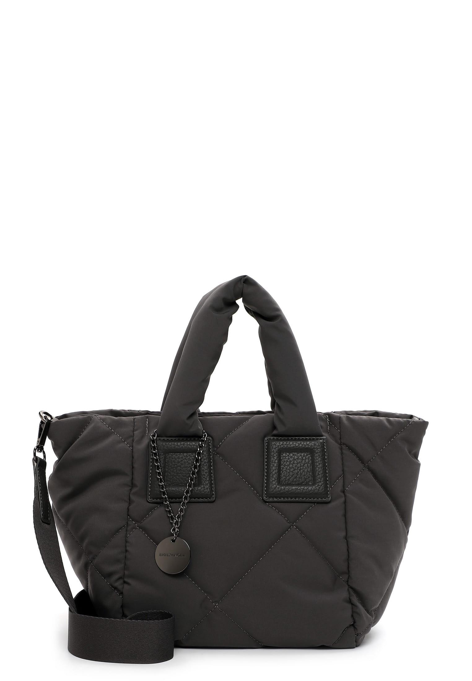 Emily & Noah Shopper Hanni