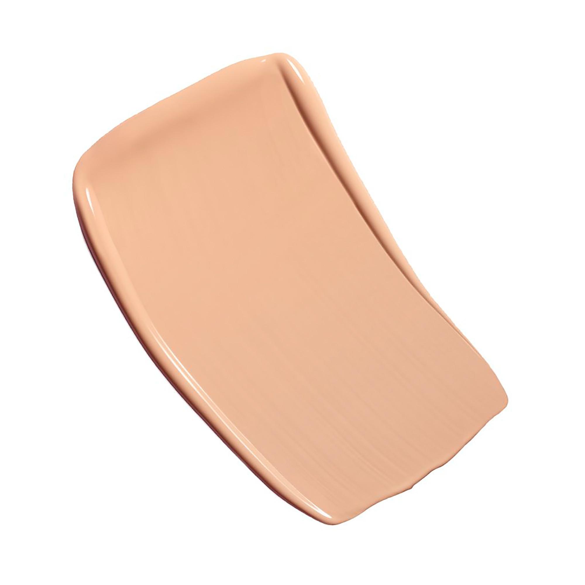 CHANEL N°1 DE CHANEL REVITALISIERENDE FOUNDATION verleiht leuchtkraft - spendet feuchtigkeit - schützt