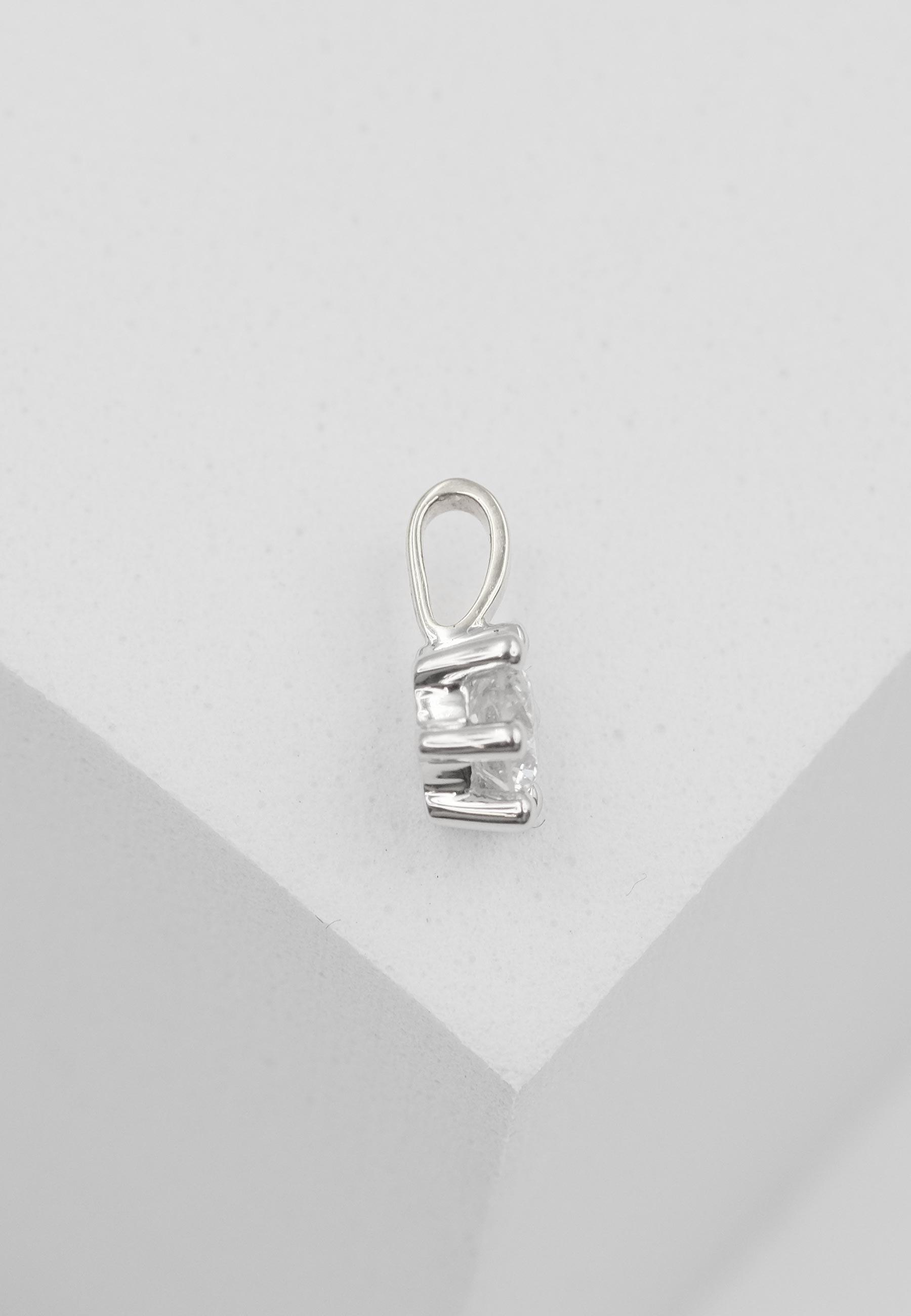 MUAU Schmuck Solitär Anhänger 6-Griff-Fassung Weissgold 750 Diamant 0.25ct. 9x7mm