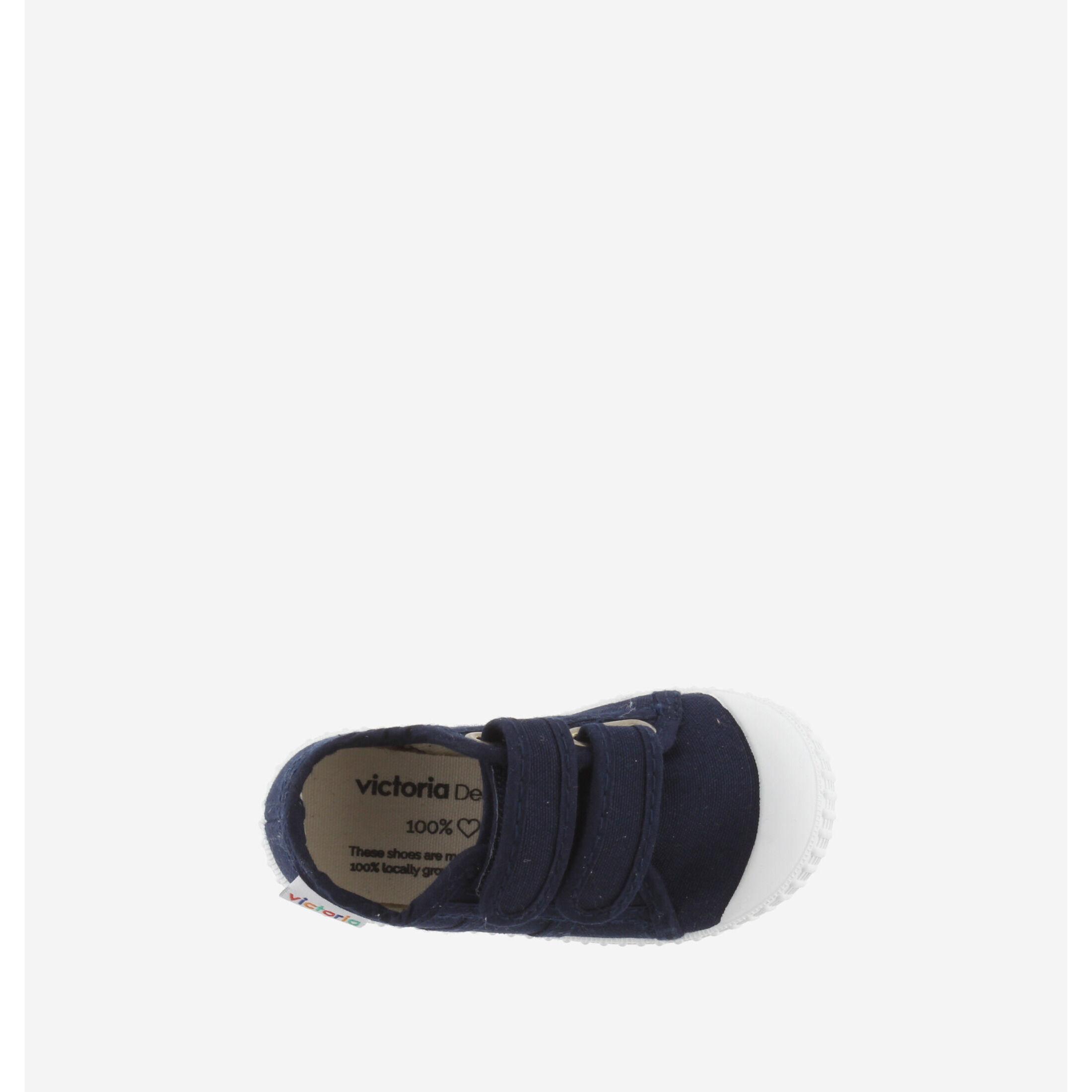 Victoria sneakers 1915
