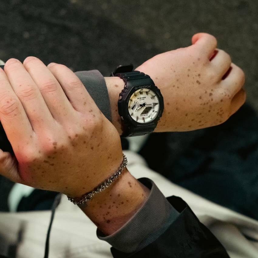 CASIO G-Shock GA-2100WD-1AER Classic