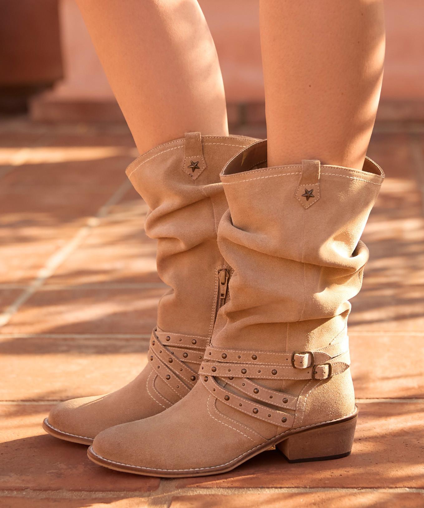 Joe Browns Slouchy Wildleder-Schnallenstiefel