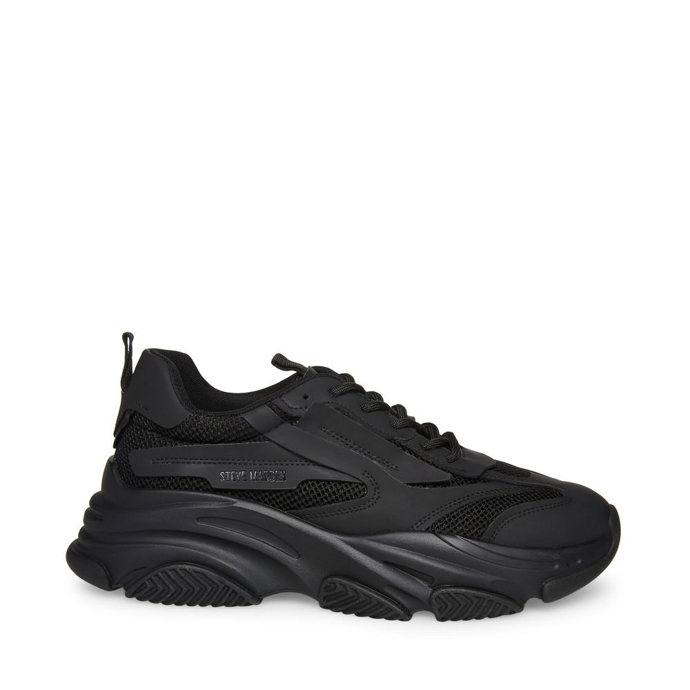 STEVE MADDEN sneakers possess