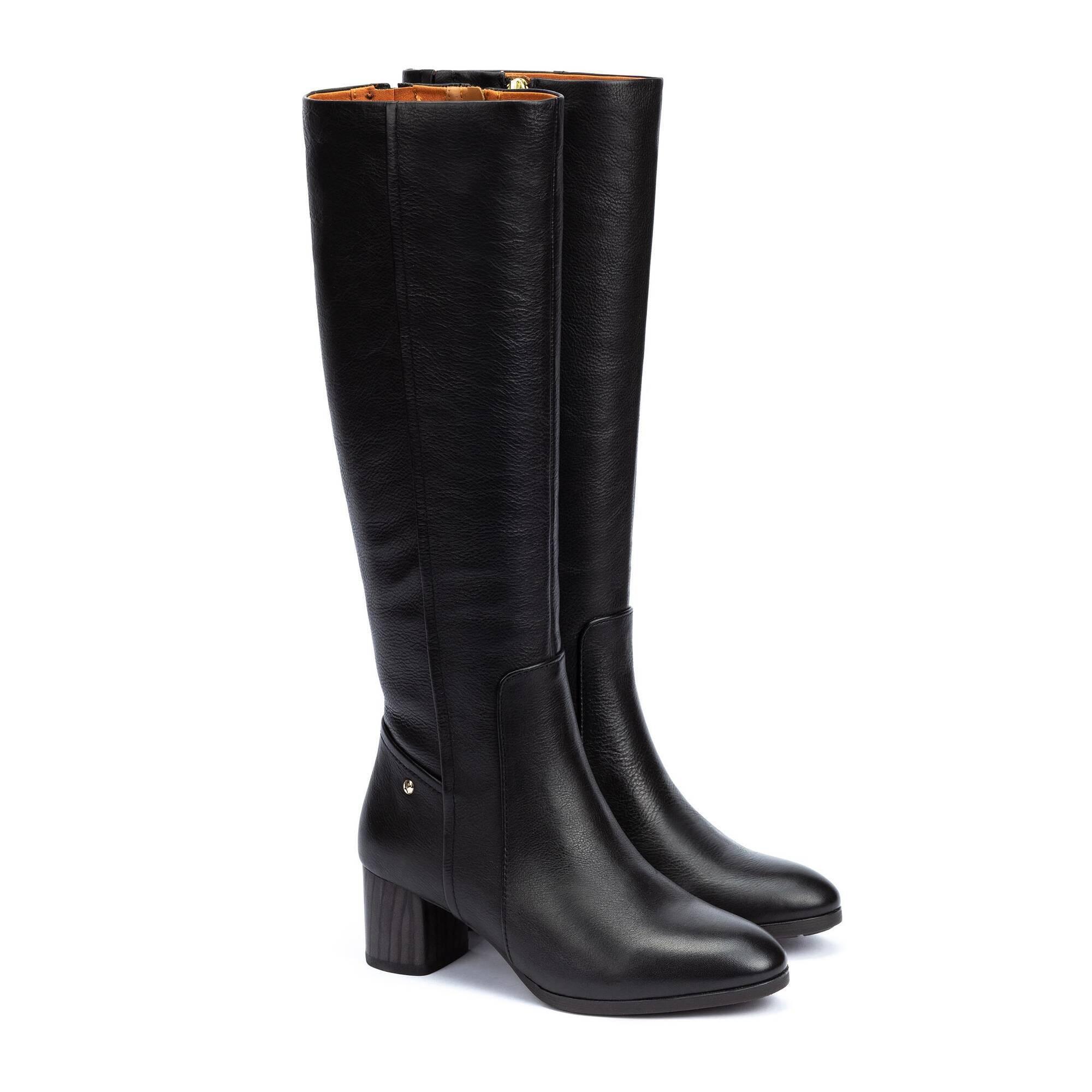 Pikolinos stiefel calafat