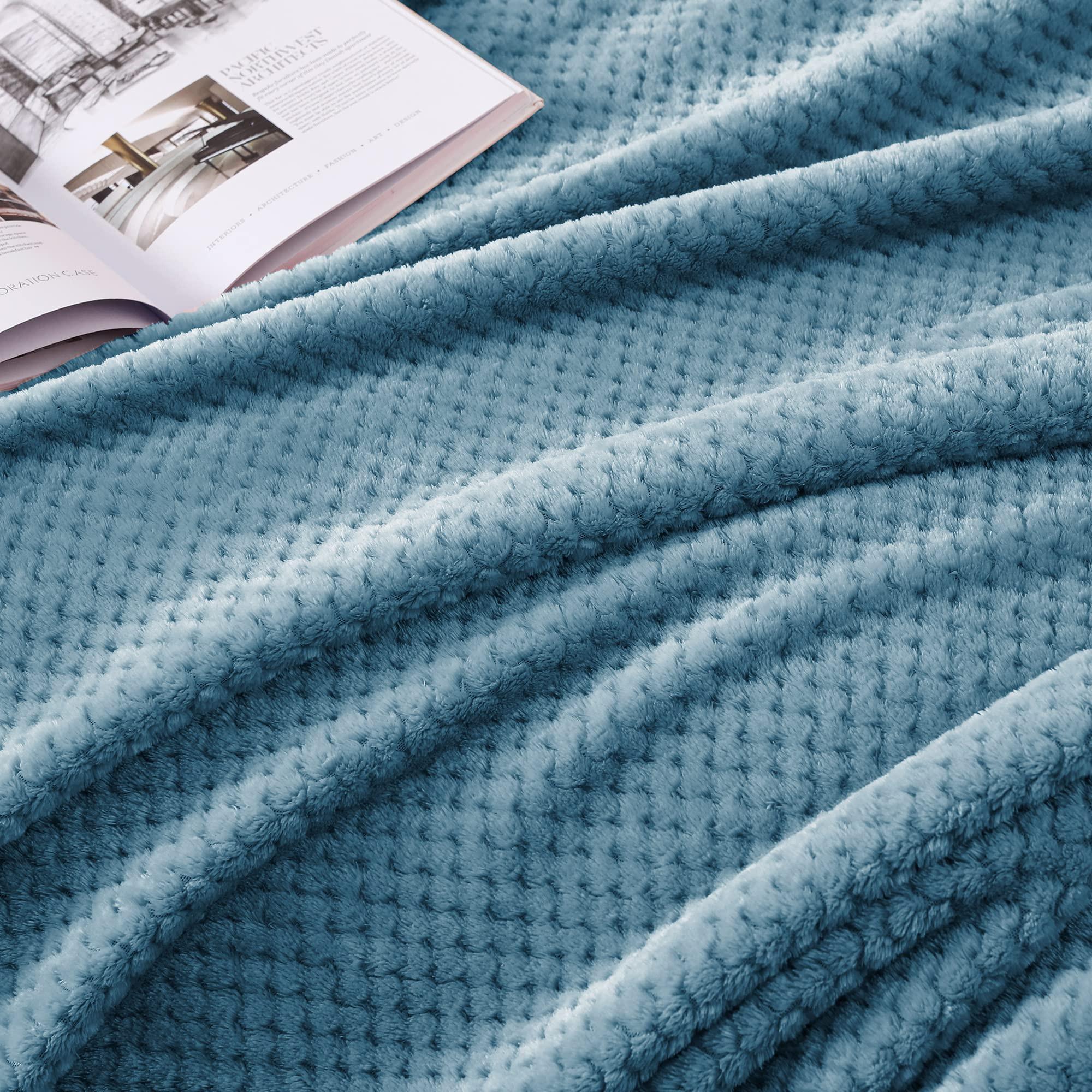 Alopini Kuscheldecke Superweiche und warme Fleecedecke für Sofa, Couch und Bett mit Waffelmuster, kuschelige & gemütliche Decke
