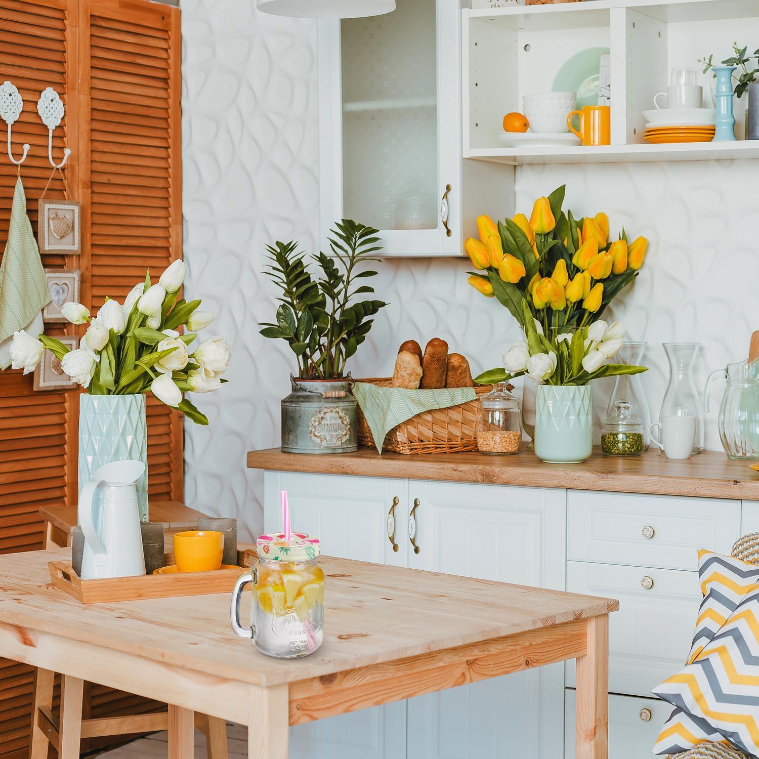 Northix Set mit 8 Trinkgläsern mit Deckel Flamingo