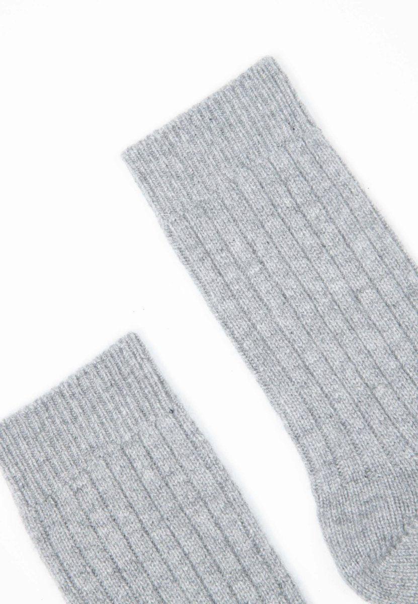 Studio Cashmere8 UNI 12 Strumpfhose aus traditioneller Rippe 4 Fäden - 100% Kaschmir