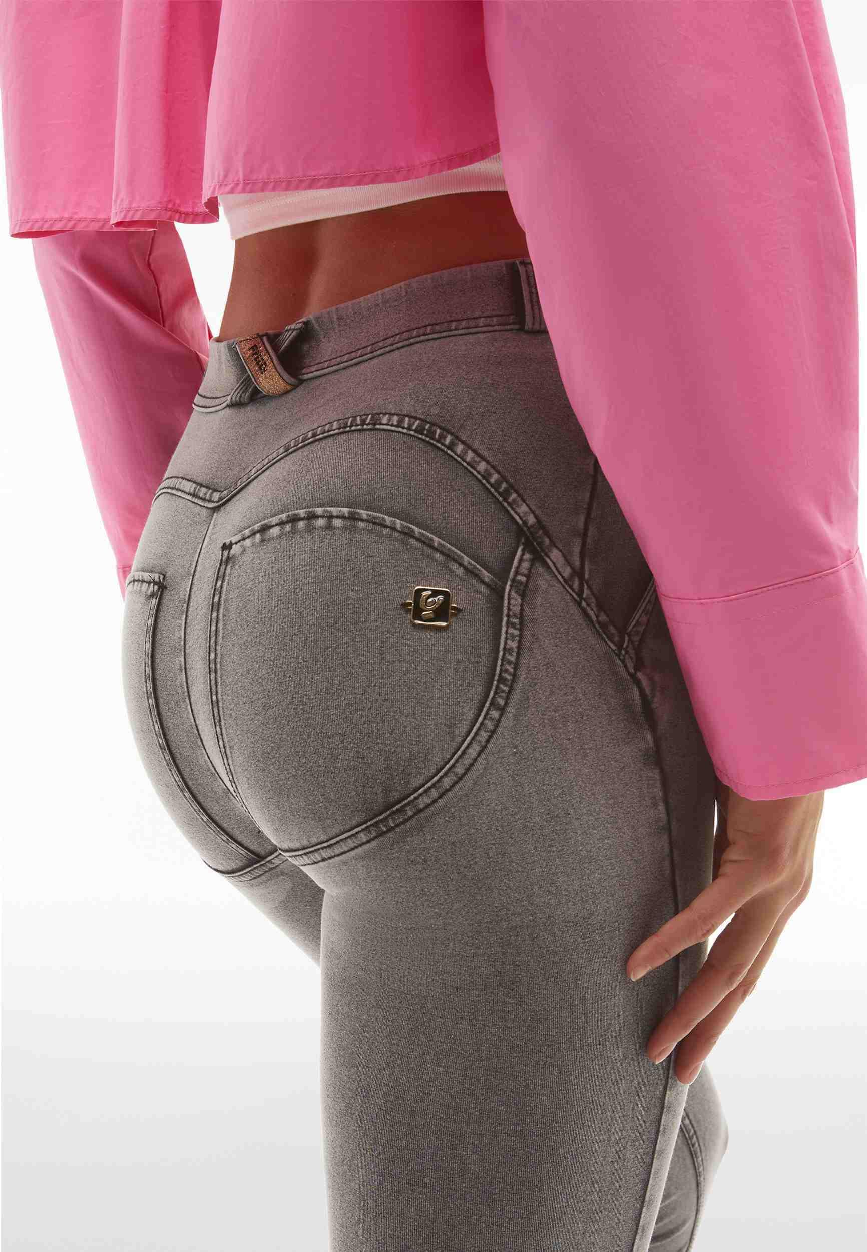 FREDDY WR.UP Push-up Pants