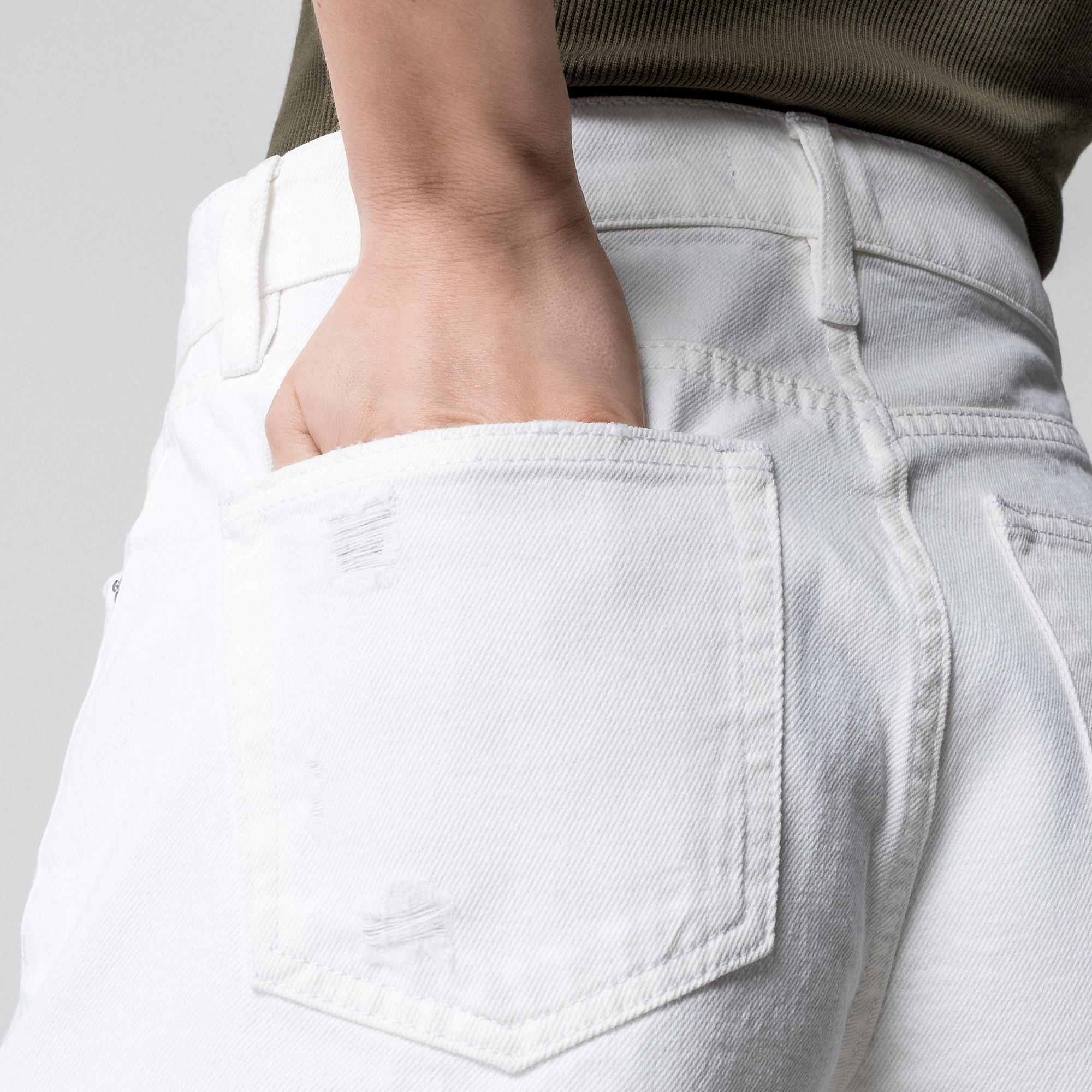 Manor Woman Denim Shorts mit Destroyed Details