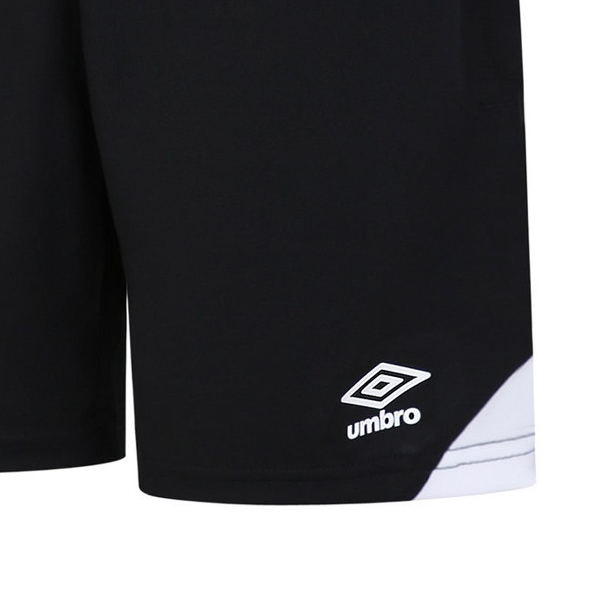 Umbro Total Training Shorts