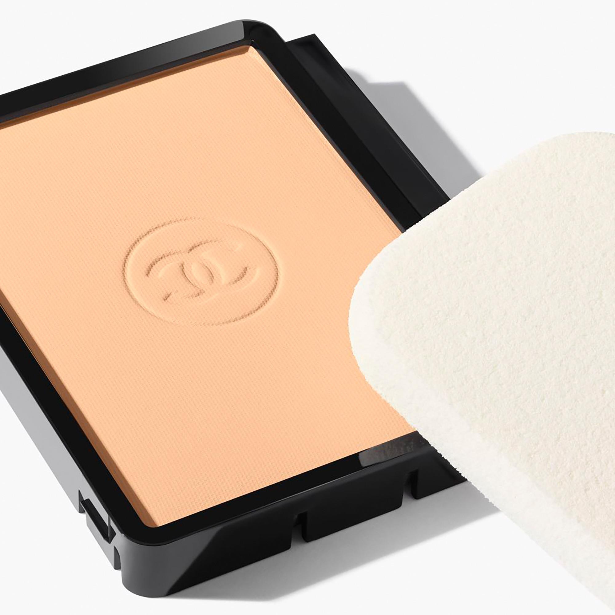 CHANEL ULTRA LE TEINT kompakt-make-up für höchste perfektion. extrem langanhaltend. hoher tragekomfort