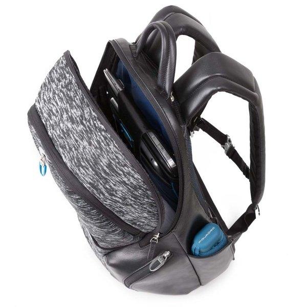 Piquadro Coleos – Laptoprucksack mit iPad®105’’/iPad 97”-Fach und Power Bank