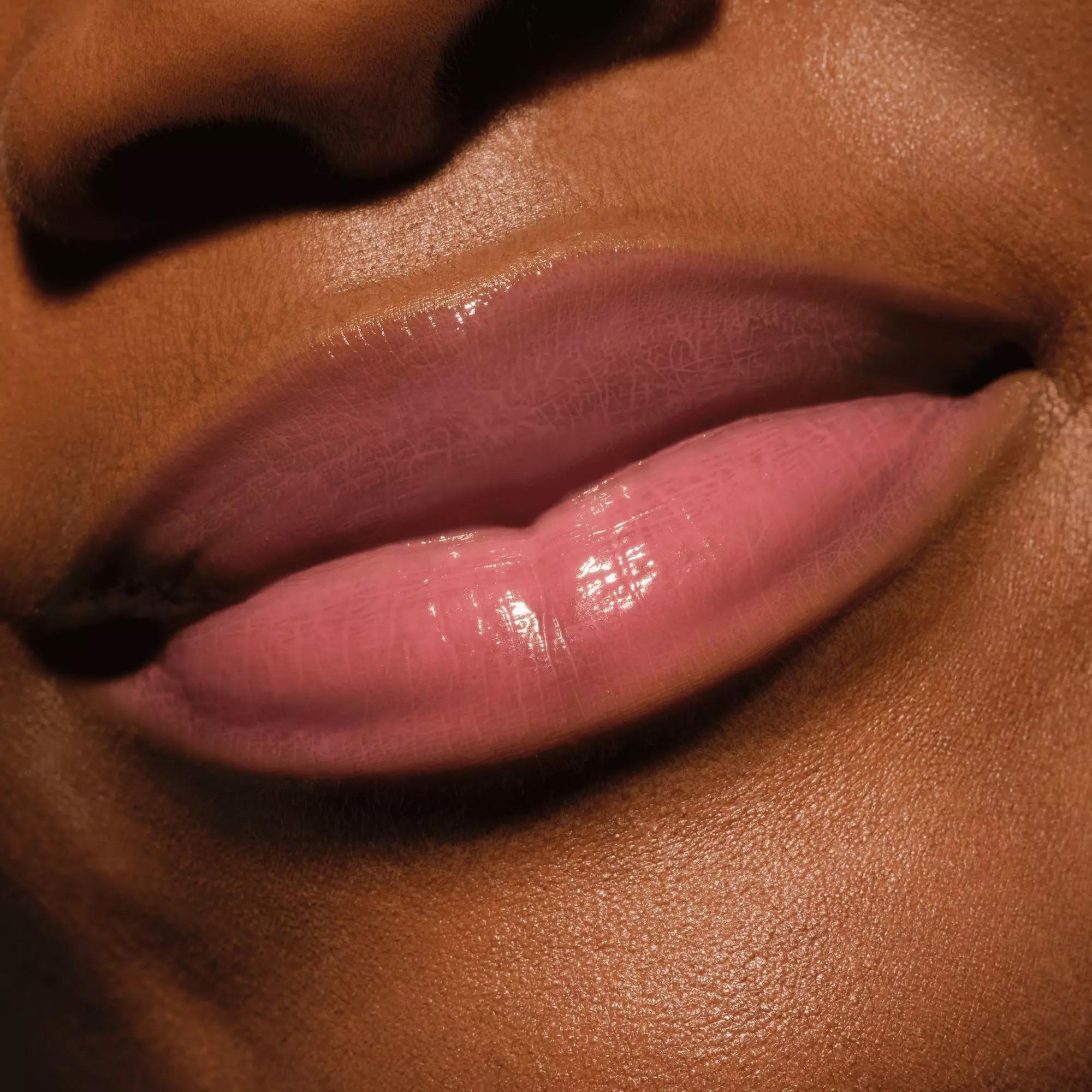 CATRICE Butter Drippin' Glossy Lip Balm