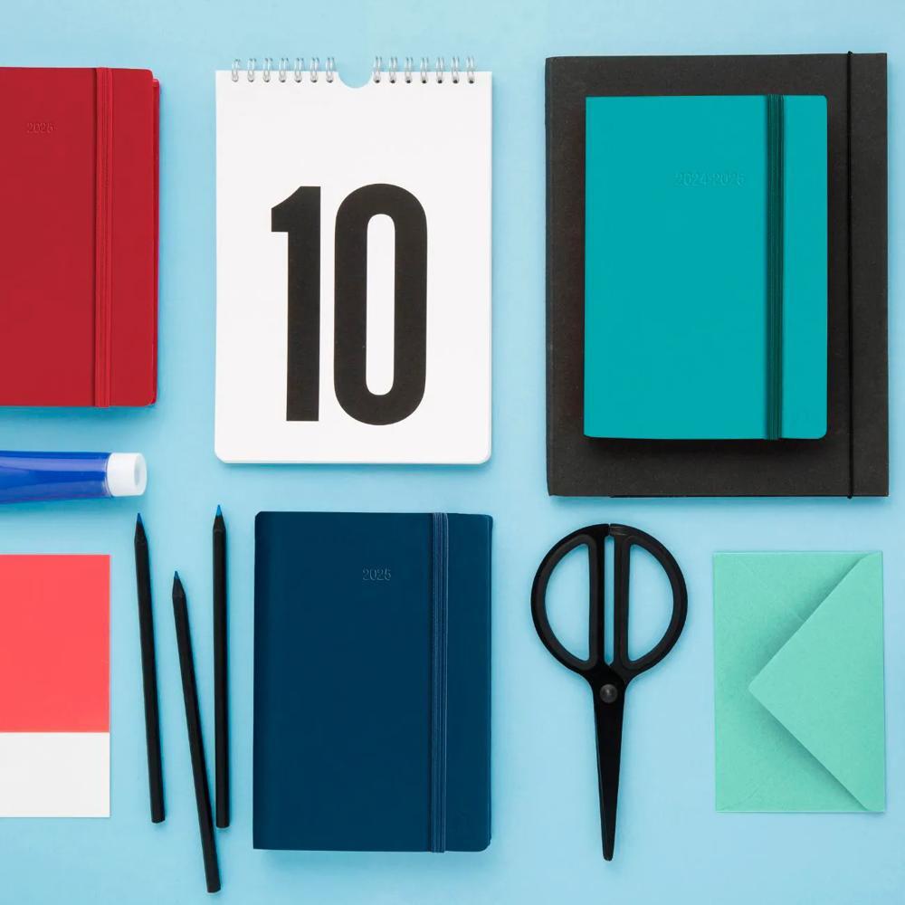 QUO-VADIS Quo Vadis - Terminkalender - 2025 - Geschäft Prestige - Die Woche Planning - Mehrsprachig - Silk - Blau - Dez/Dez - 10x15 cm - Clair efontaine-Papier Elfenbein - Hergestellt in Frankreich