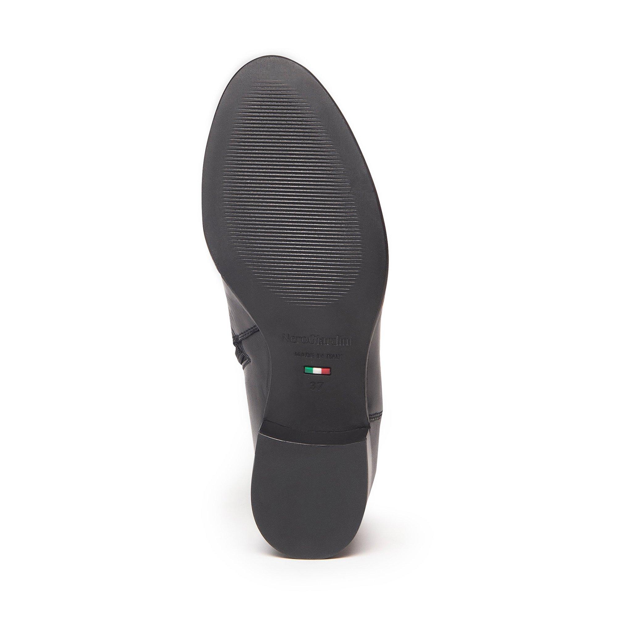 Nero Giardini Stiefel