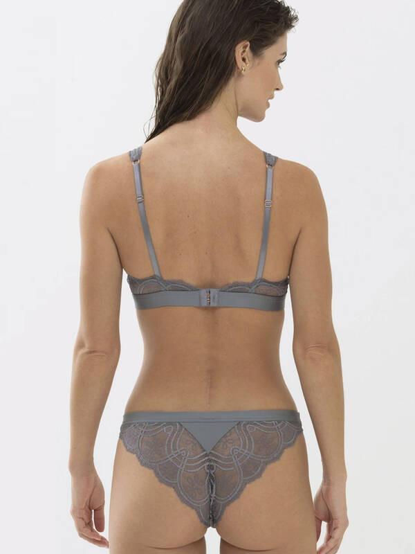 mey Poetry Fame Triangle BH