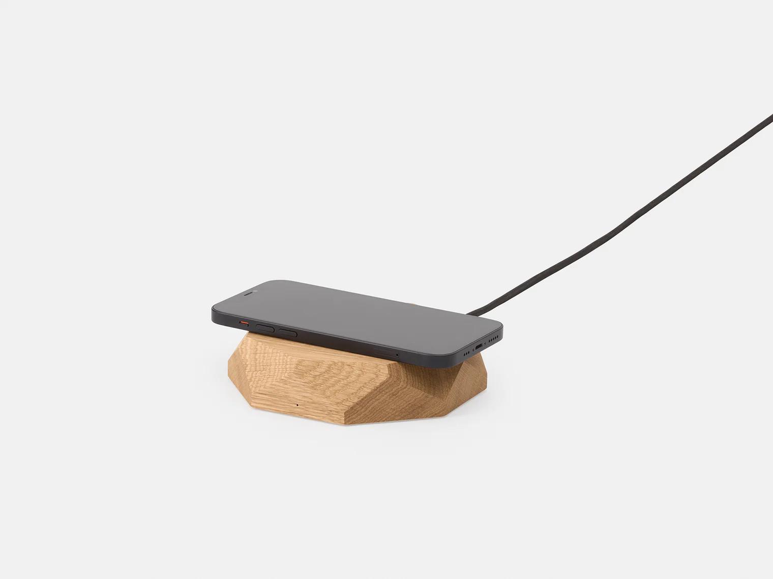 Oakywood Geometric Charging Pad - Kabelloses Handy-Ladegerät