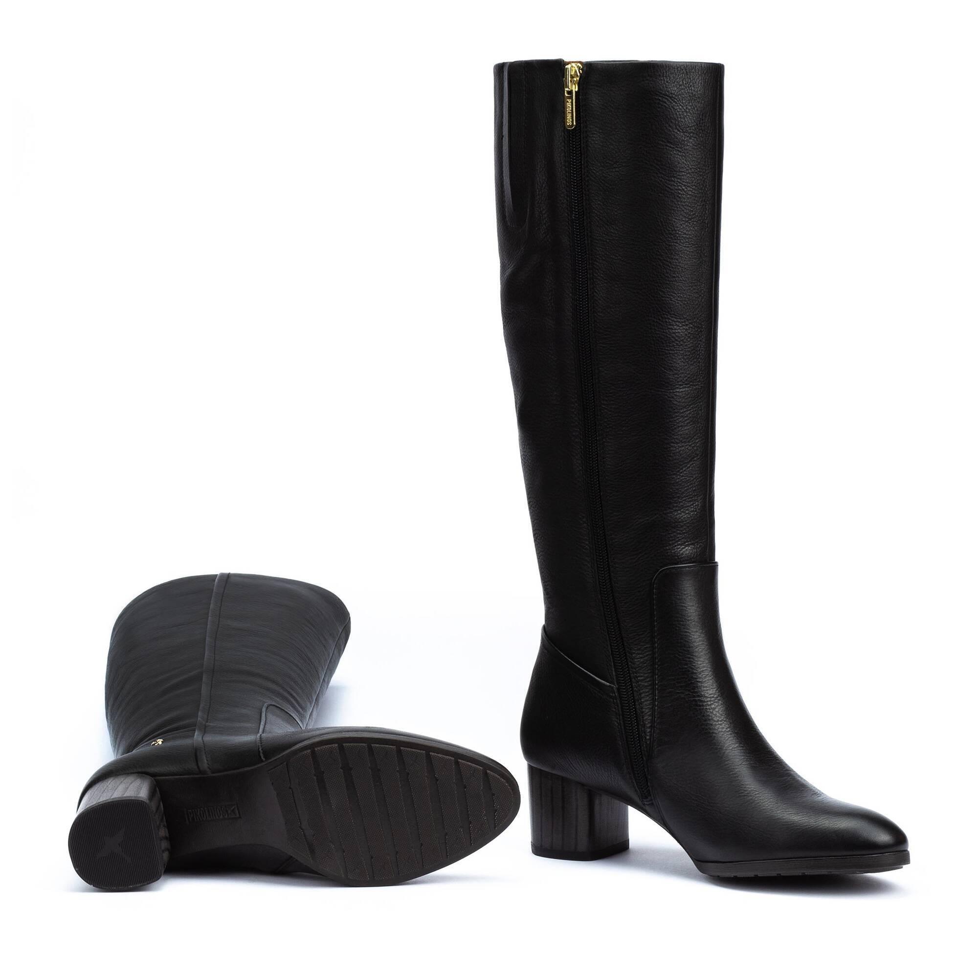 Pikolinos stiefel calafat