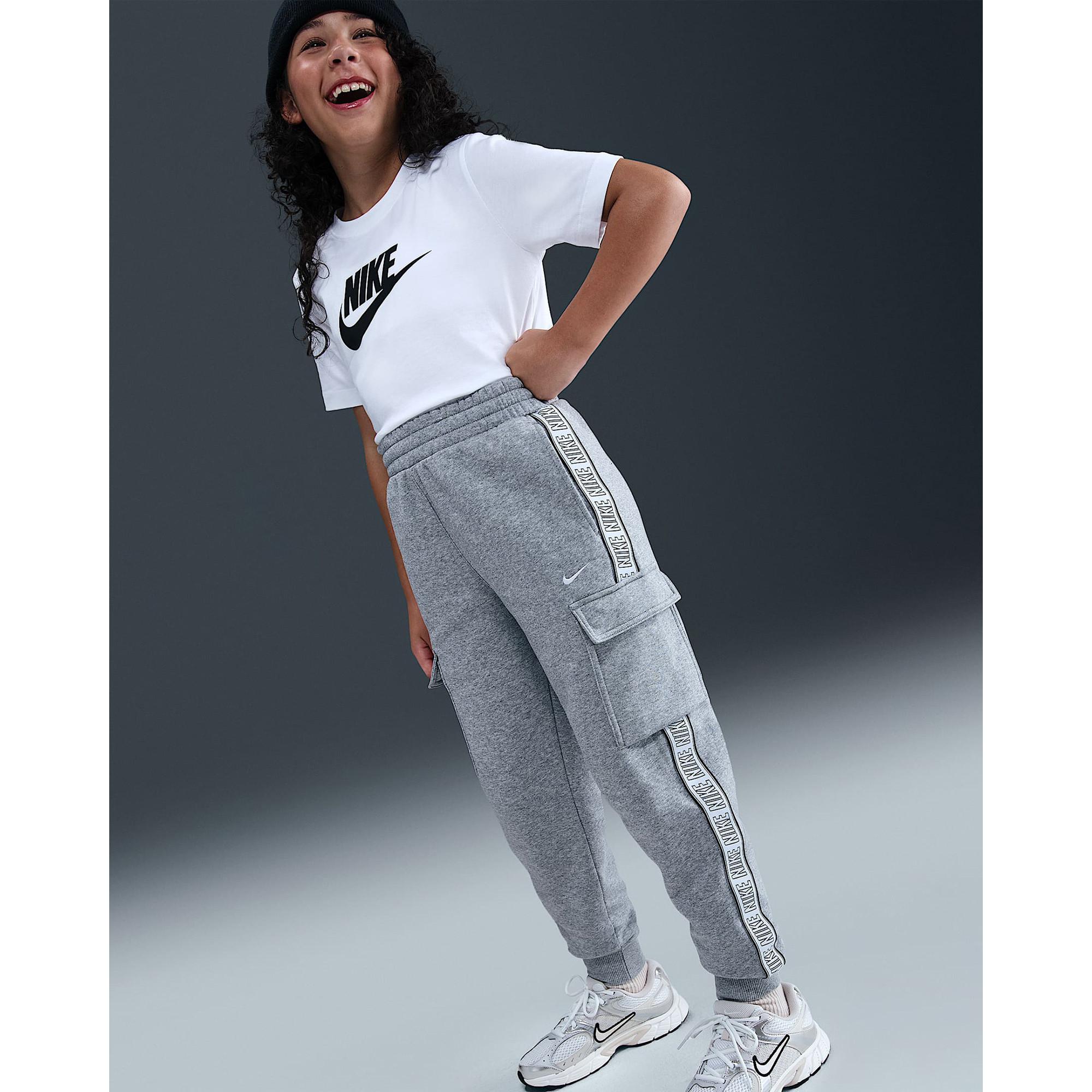 NIKE Jogginghose mit Bündchen