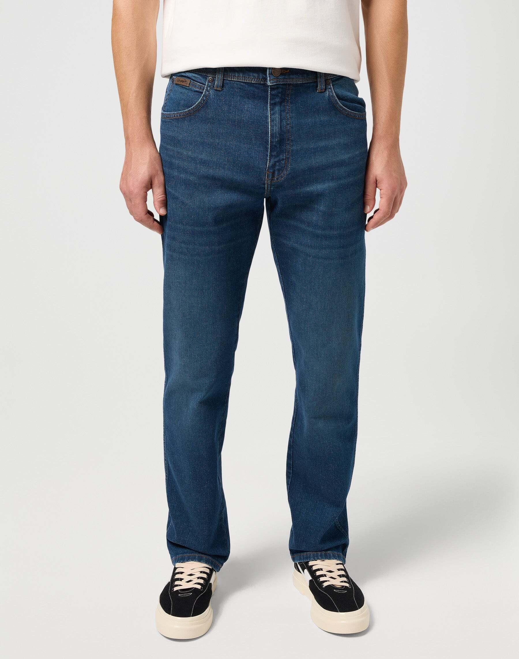 Wrangler Texas Low Stretch Regular Fit Straight Leg Jeans