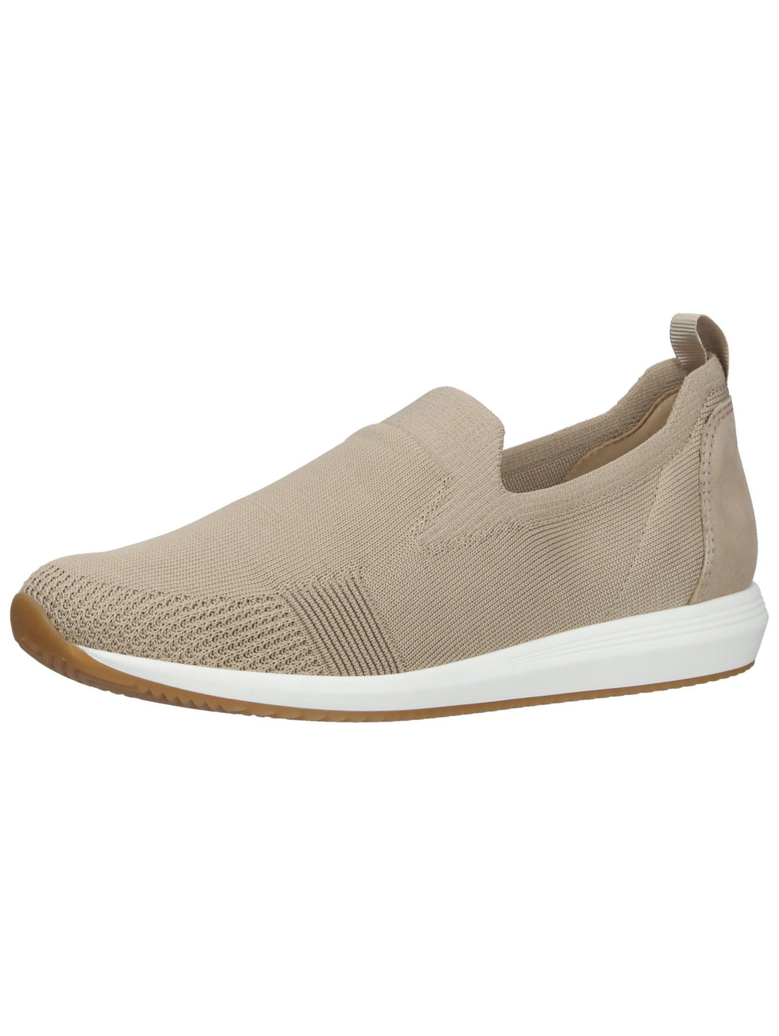 ara Slipper