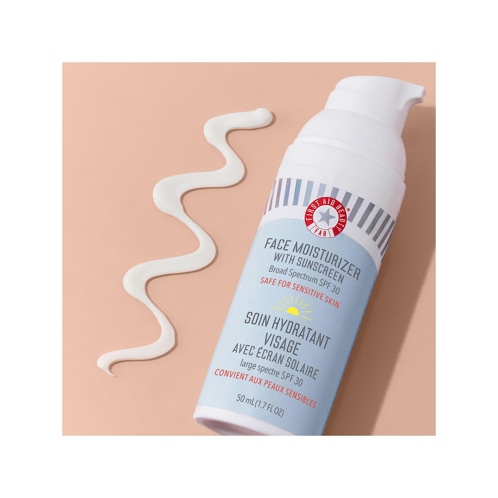 FIRST AID BEAUTY Ultra Repair - Feuchtigkeitscreme Gesicht SPF30