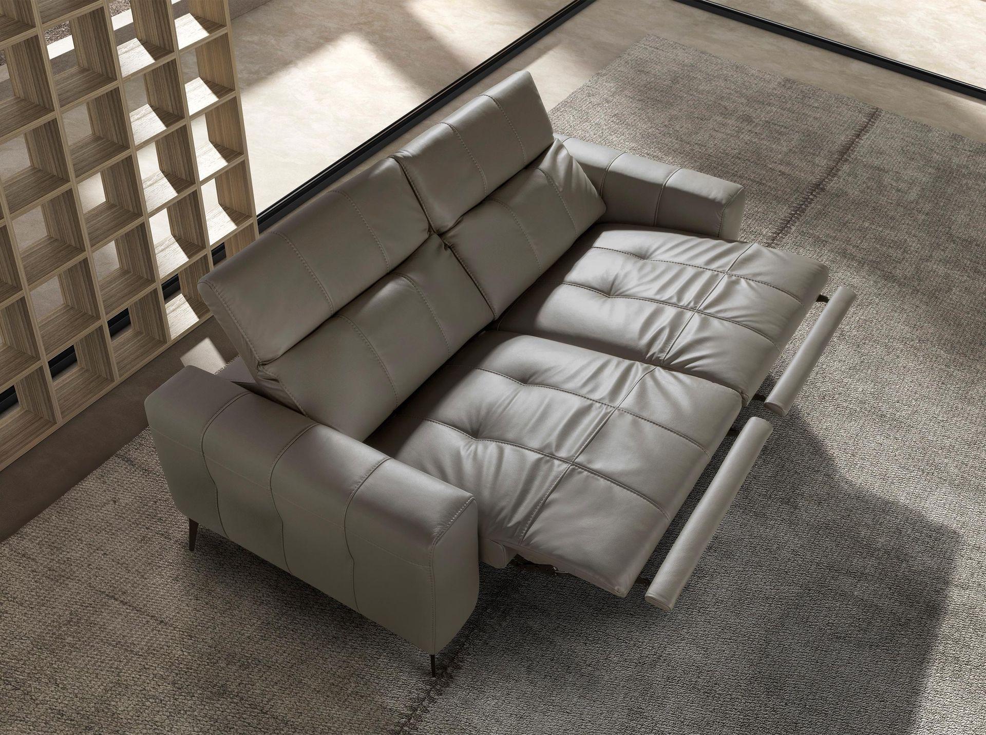 ANGEL CERDA 3-sitziges Relaxsofa in Leder